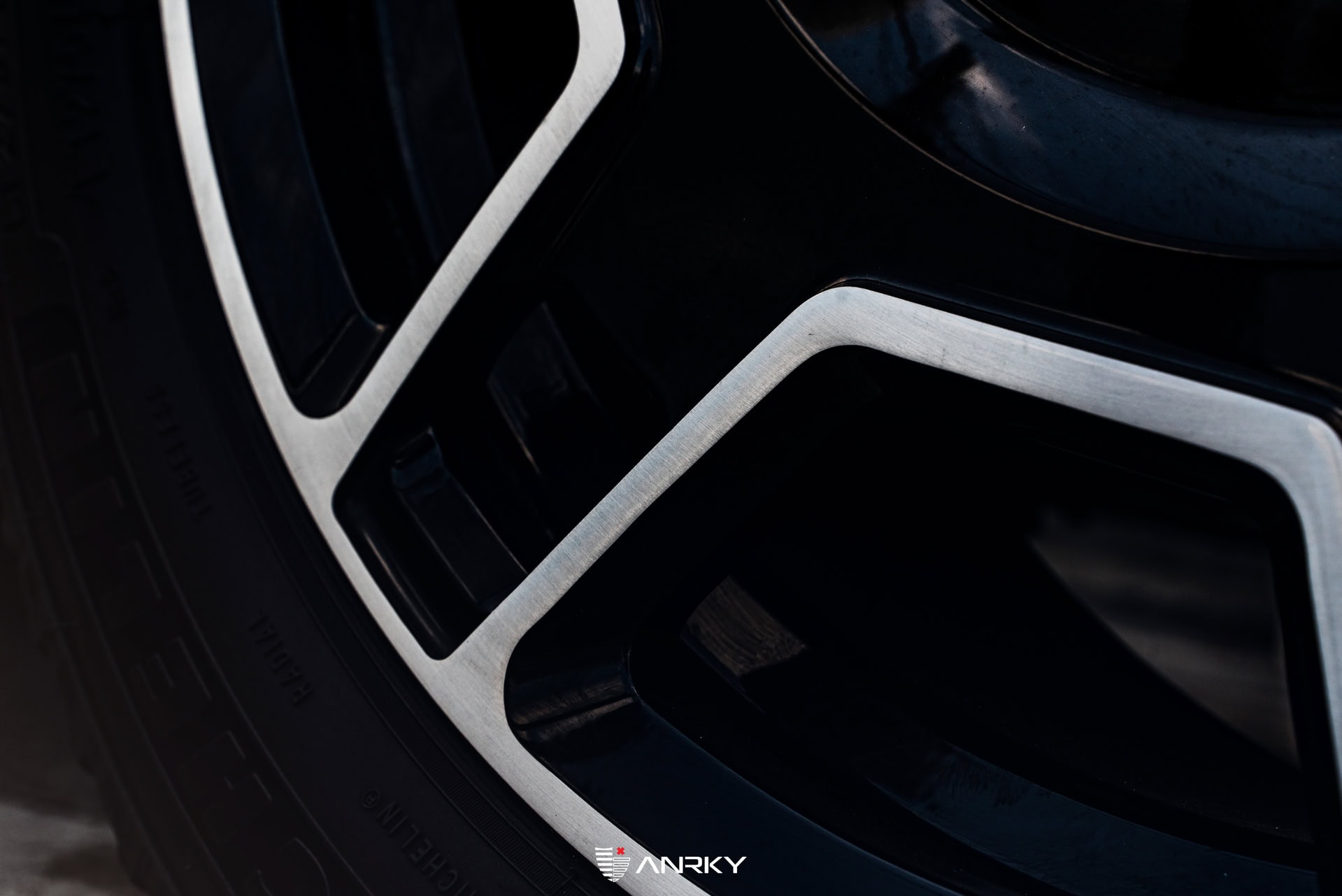 Cadillac Escalade iQ  | | on ANRKY RF-77 | Two Tone: Gloss Black Face + Brushed Windows 