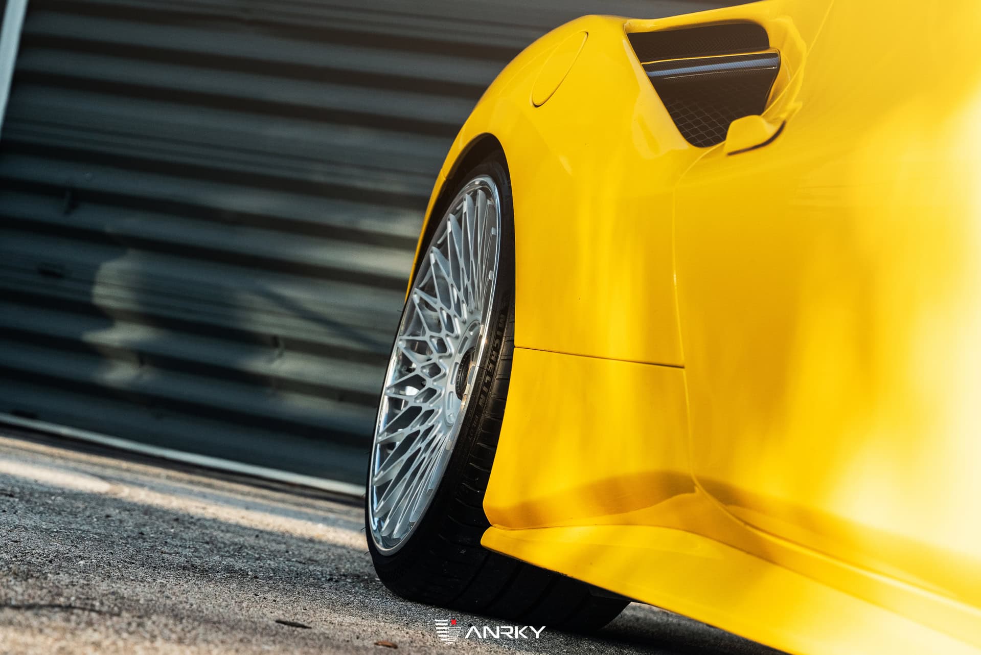 Photo 33 of Ferrari 488 Spider | Giallo Modena | on ANRKY RS7.3 | Frozen Polished Clear