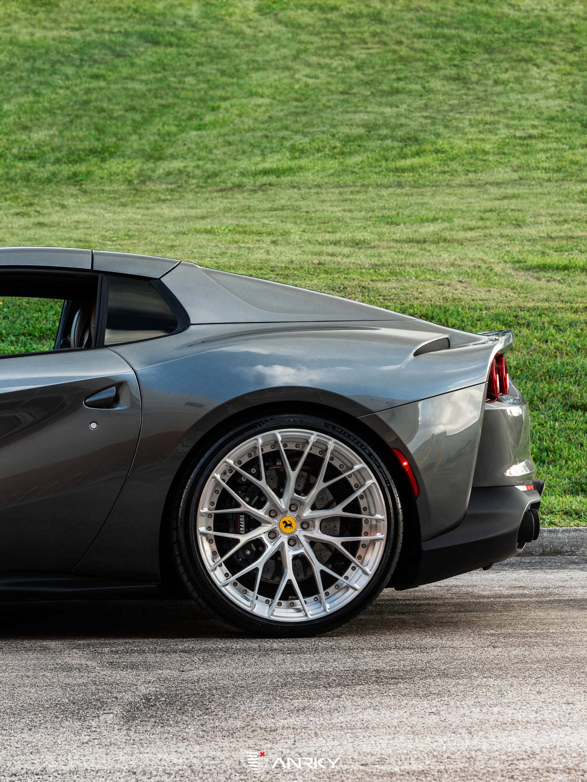Ferrari 812 | Grigio Silver Stone | on ANRKY AN20 | Brushed Clear