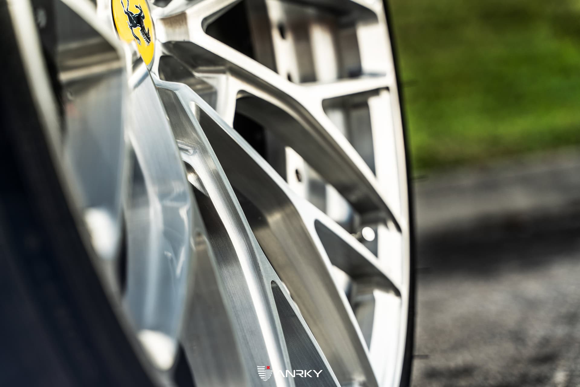 Ferrari 812 | Grigio Silver Stone | on ANRKY AN20 | Brushed Clear