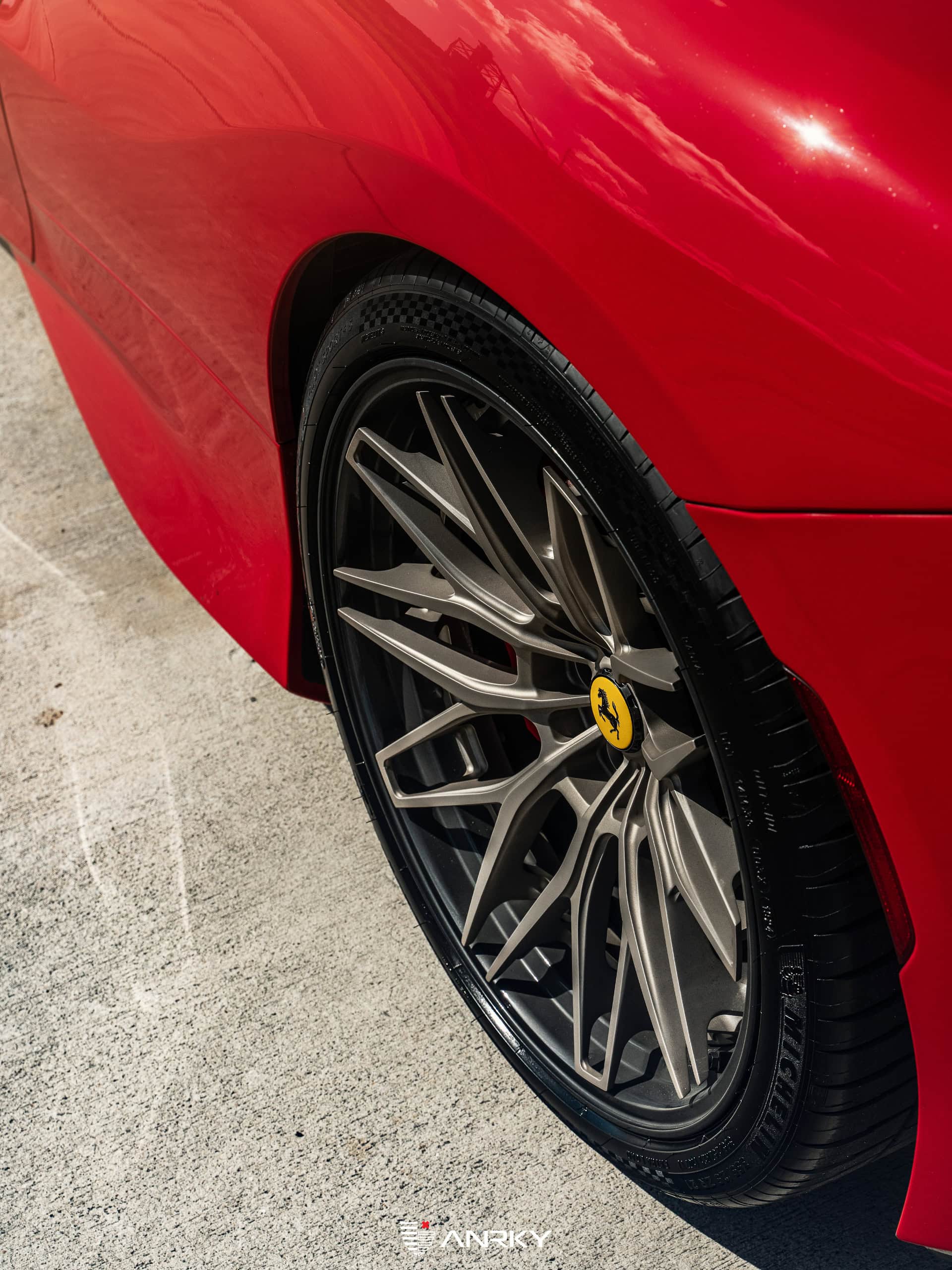 Novitec F8 Spider | Rosso Corsa | on ANRKY RS1.3 | Satin White Gold