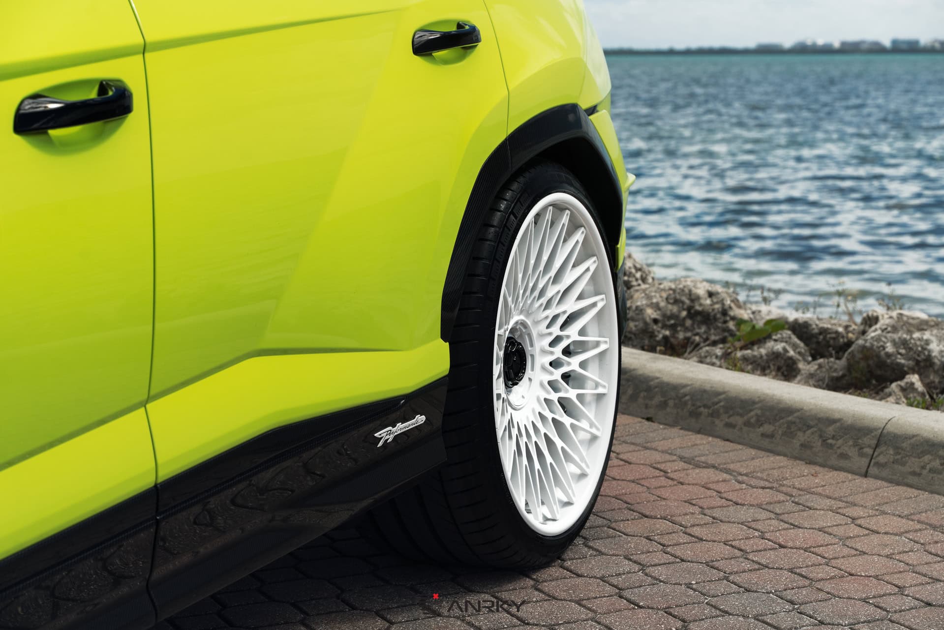 Lamborghini Urus Performante | | on ANRKY AN20 | Gloss White
