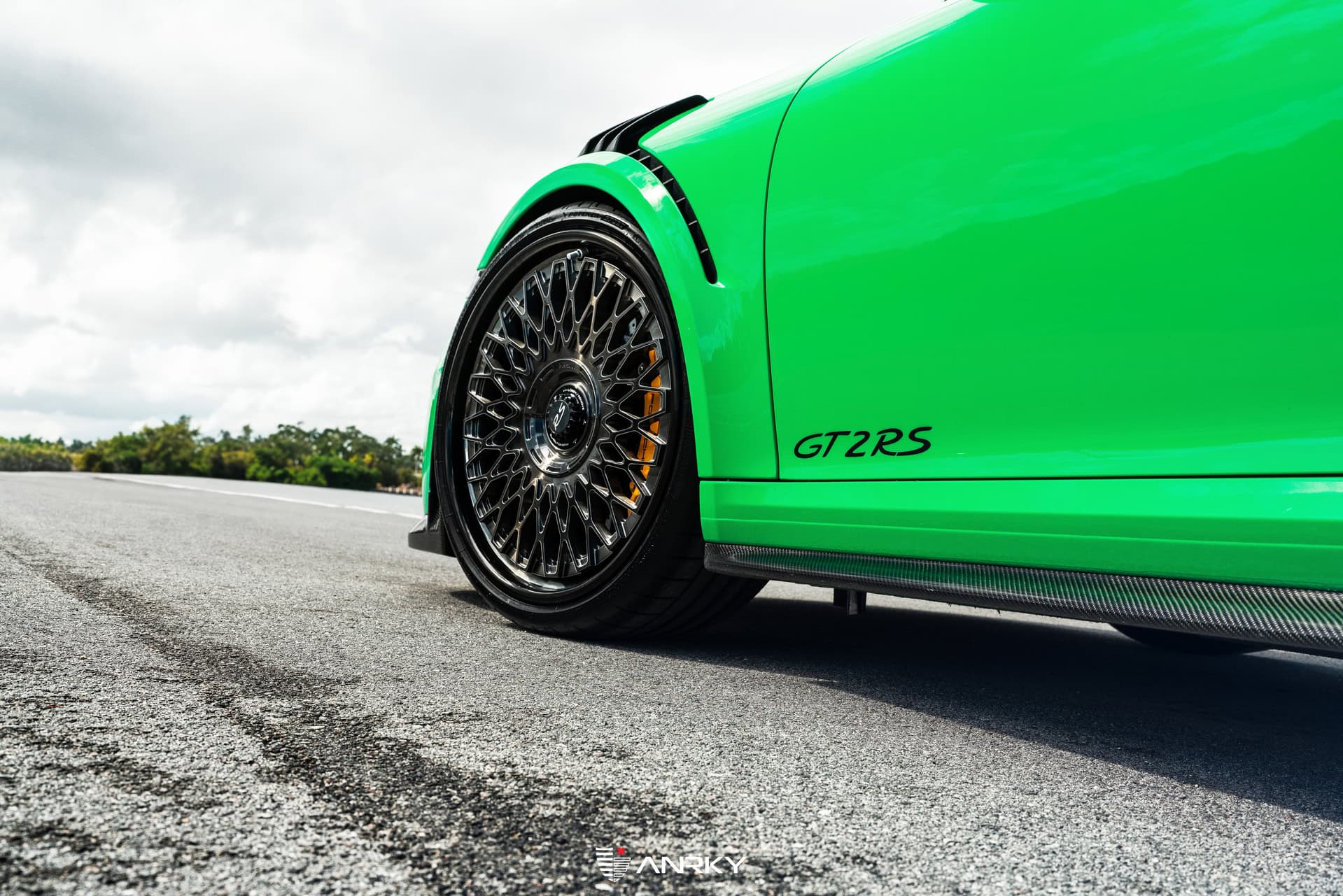 Photo 39 of Porsche 991 GT2RS | Lizard Green | on ANRKY RS7.3 + AEROSport | Brushed Smoke