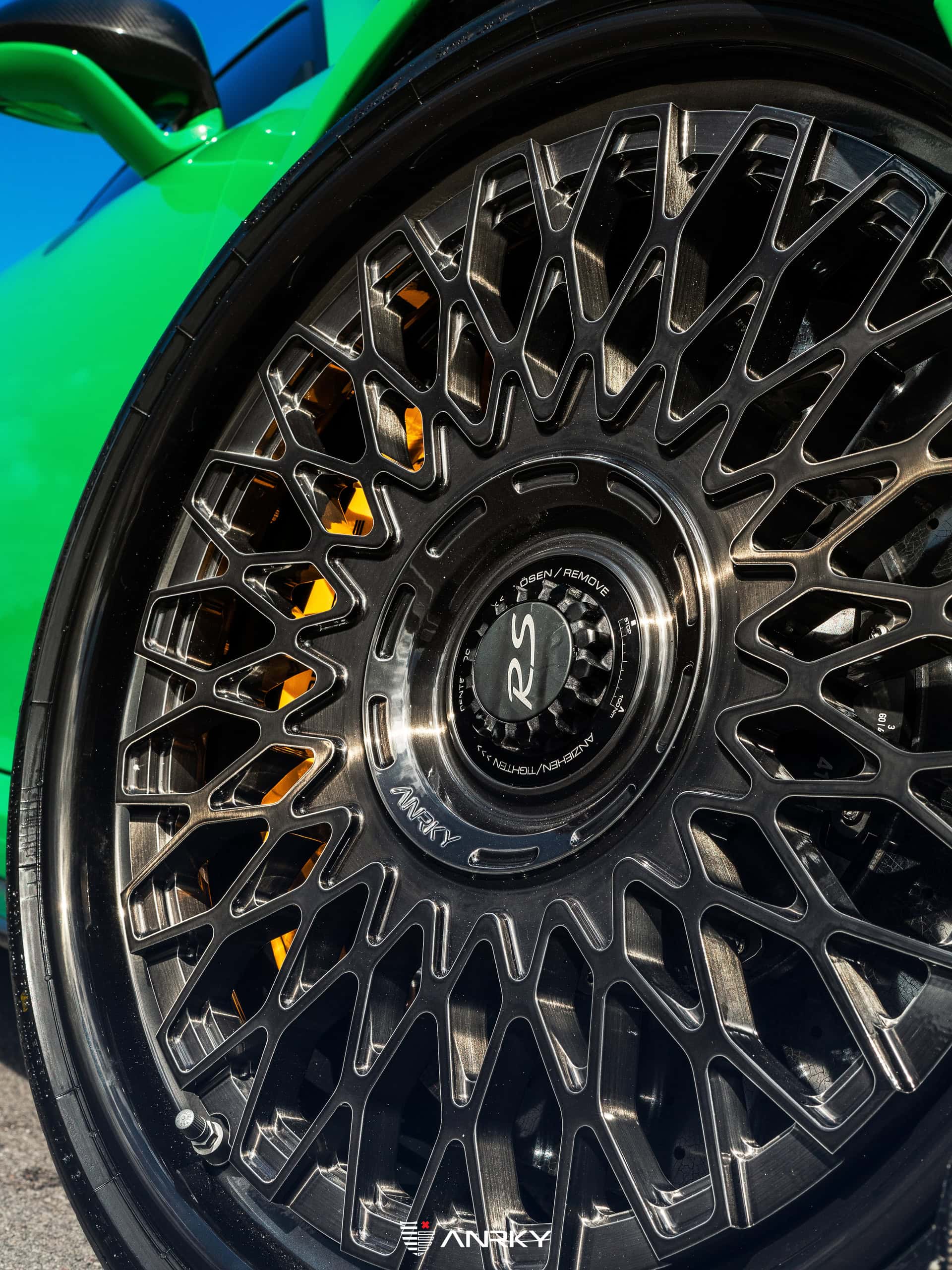 Porsche 991 GT2RS | Lizard Green | on ANRKY RS7.3 + AEROSport | Brushed Smoke