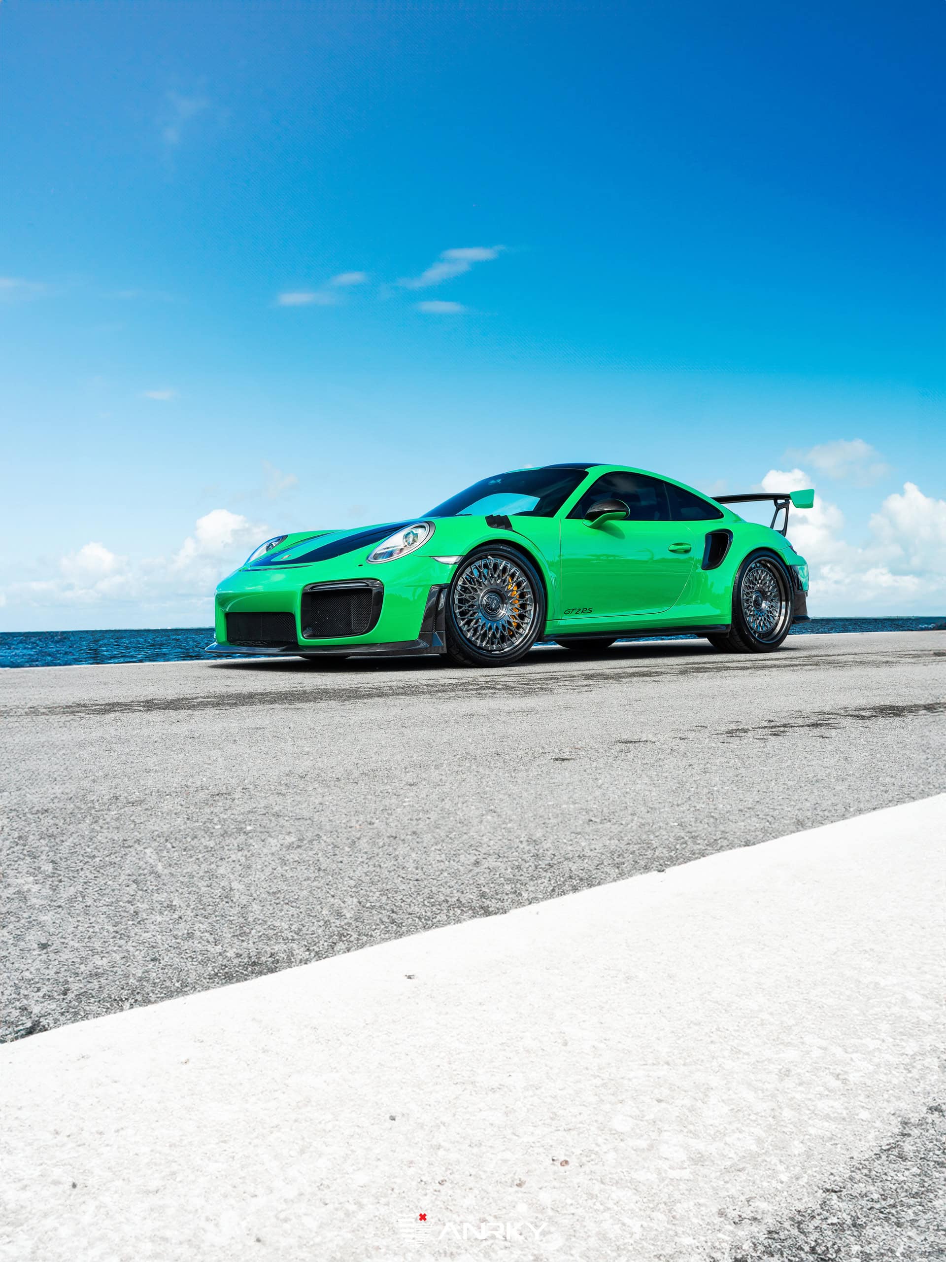 Porsche 991 GT2RS | Lizard Green | on ANRKY RS7.3 + AEROSport | Brushed Smoke