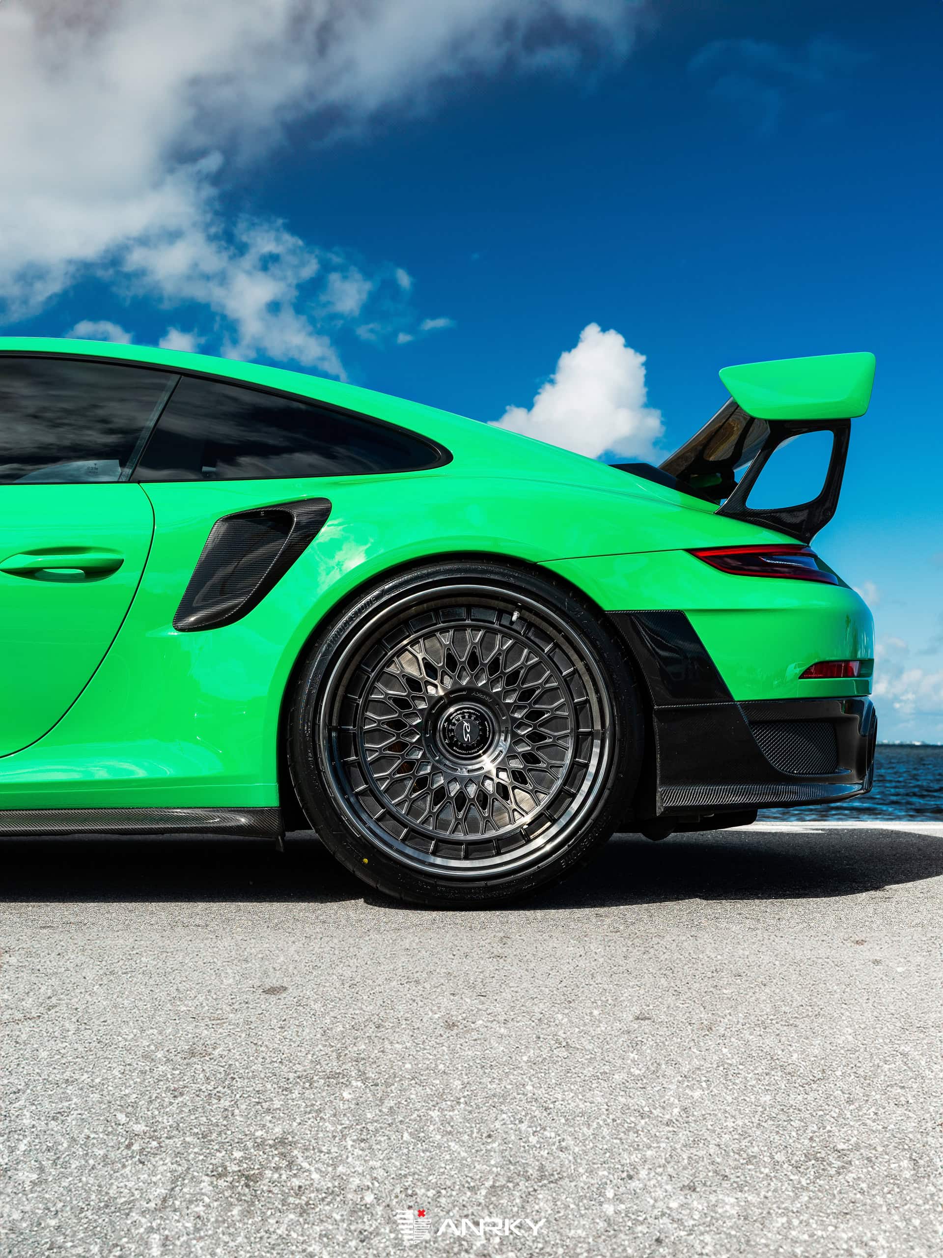 Porsche 991 GT2RS | Lizard Green | on ANRKY RS7.3 + AEROSport | Brushed Smoke