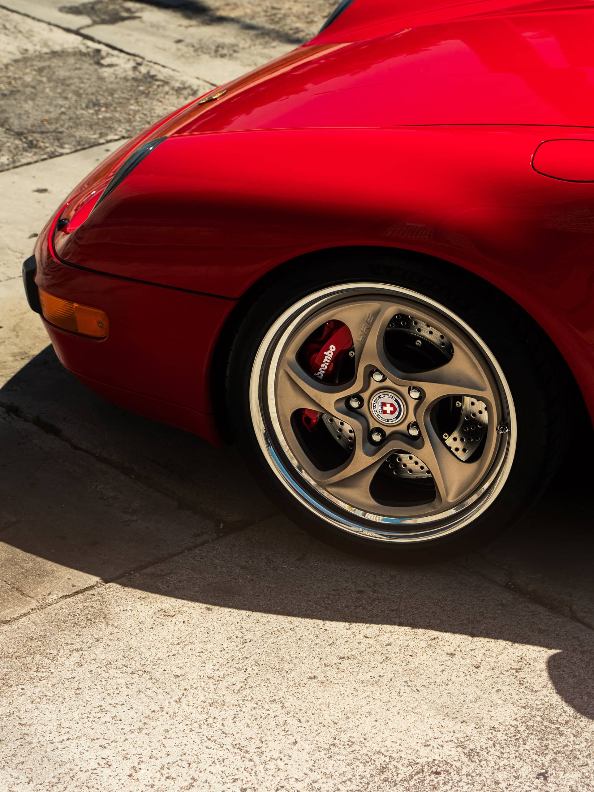 Porsche 993 Carrera Cabriolet on HRE 522