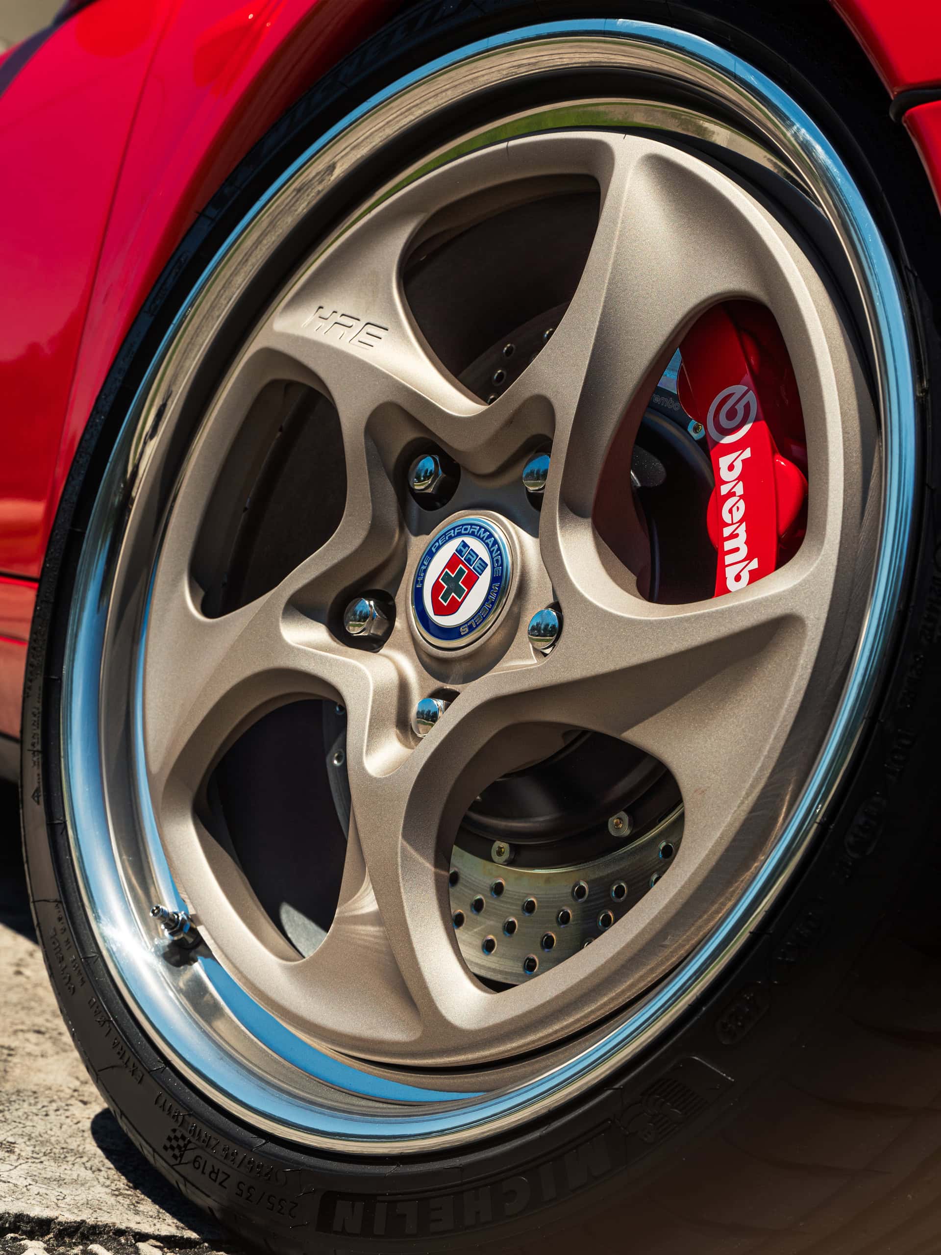 Porsche 993 Carrera Cabriolet on HRE 522
