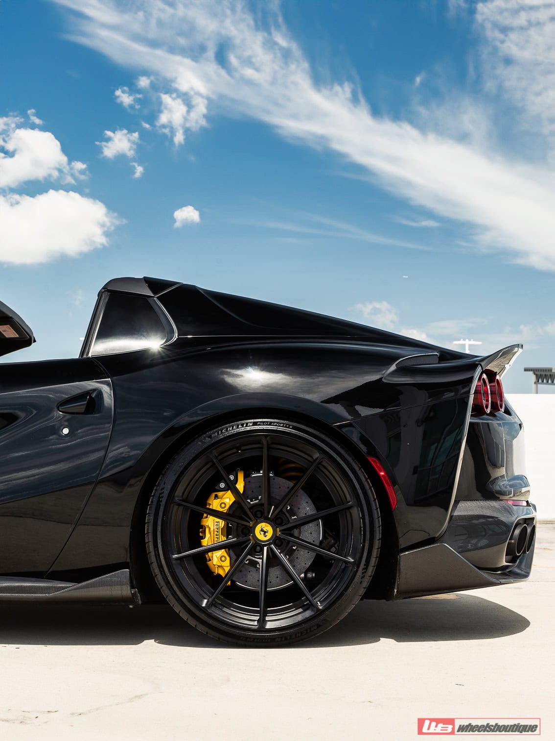 Ferrari 812GTS – AN28 SeriesTWO