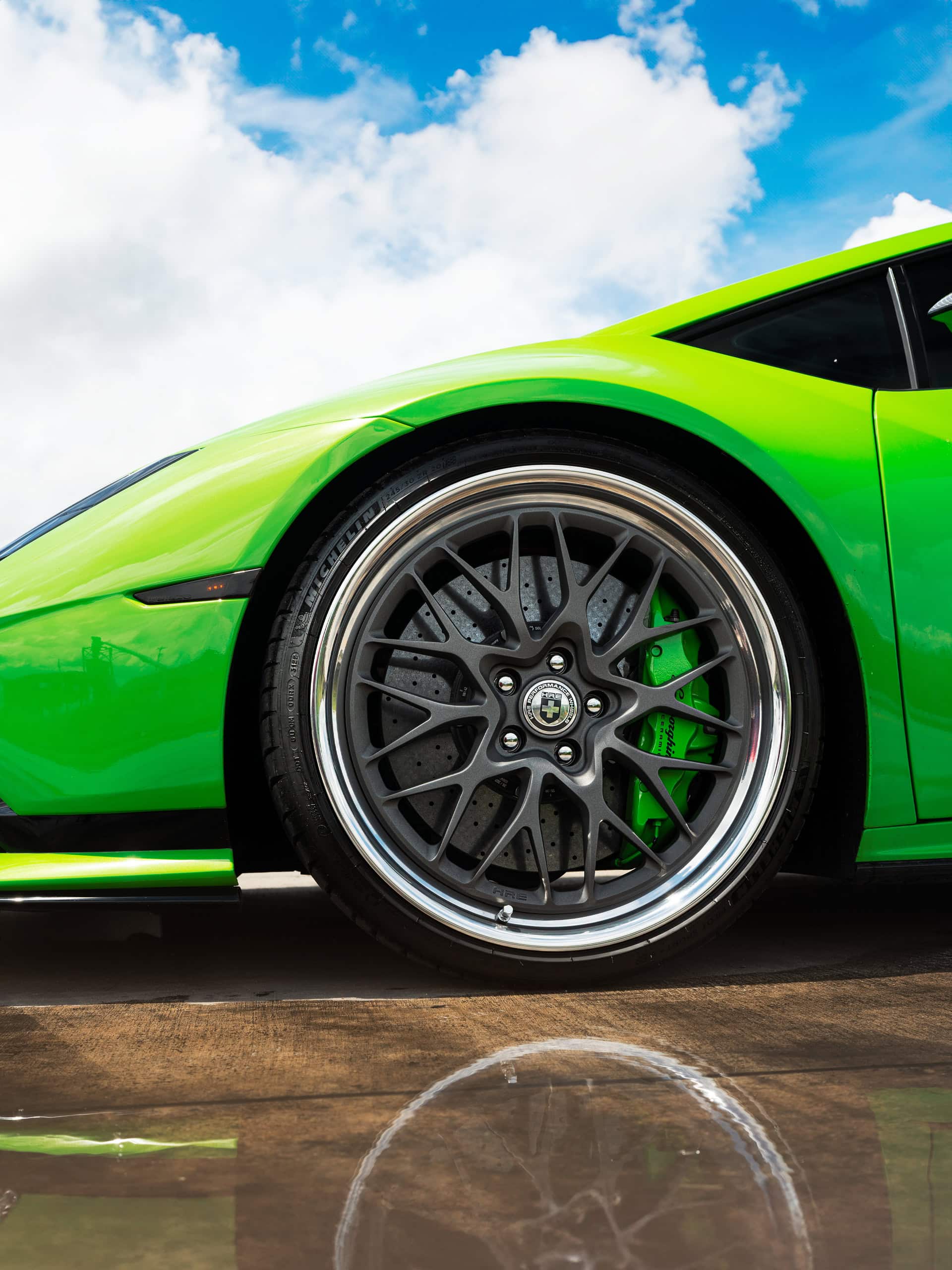 Lamborghini Huracan on HRE 520M
