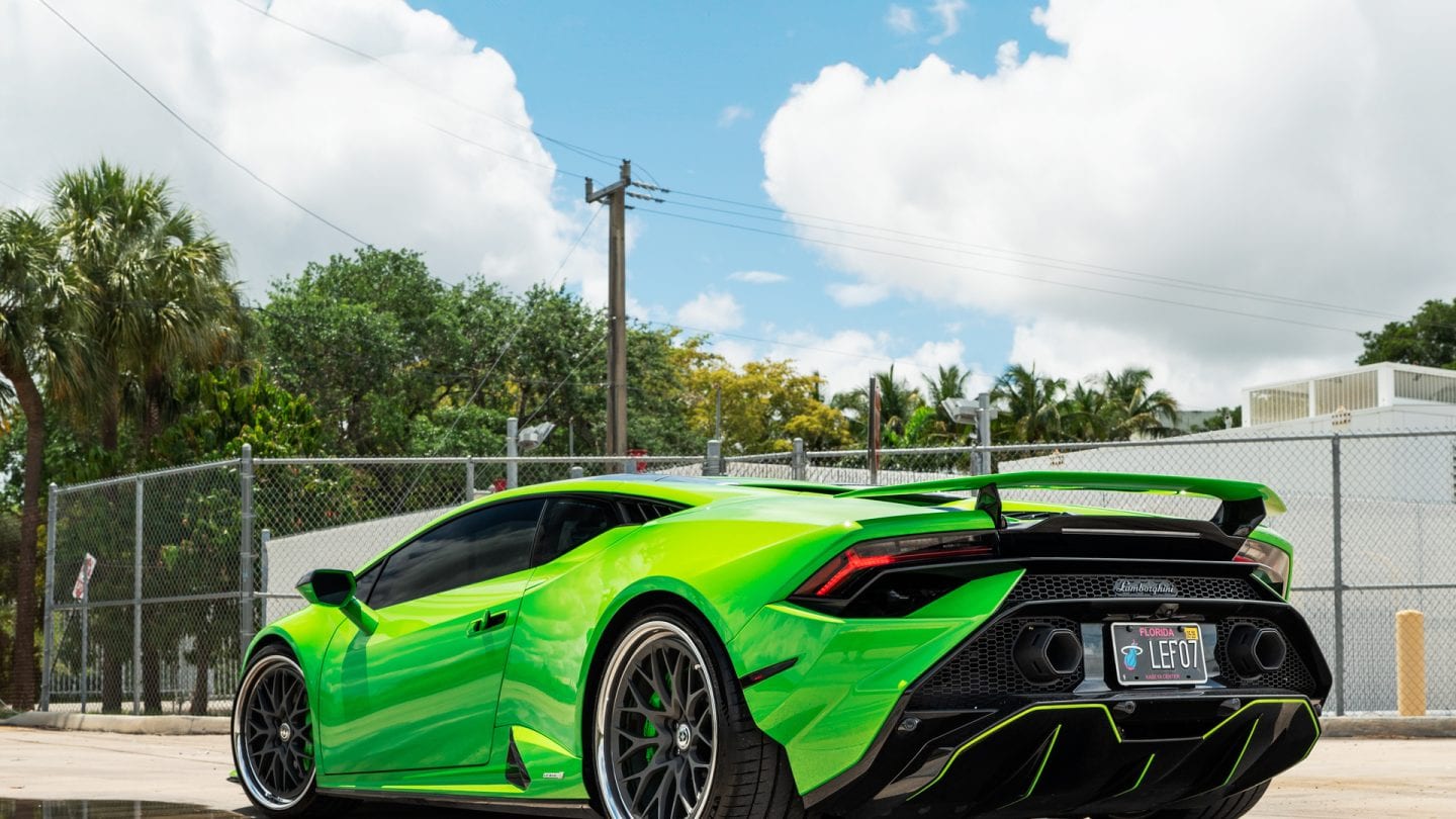 Lamborghini Huracan on HRE 520M