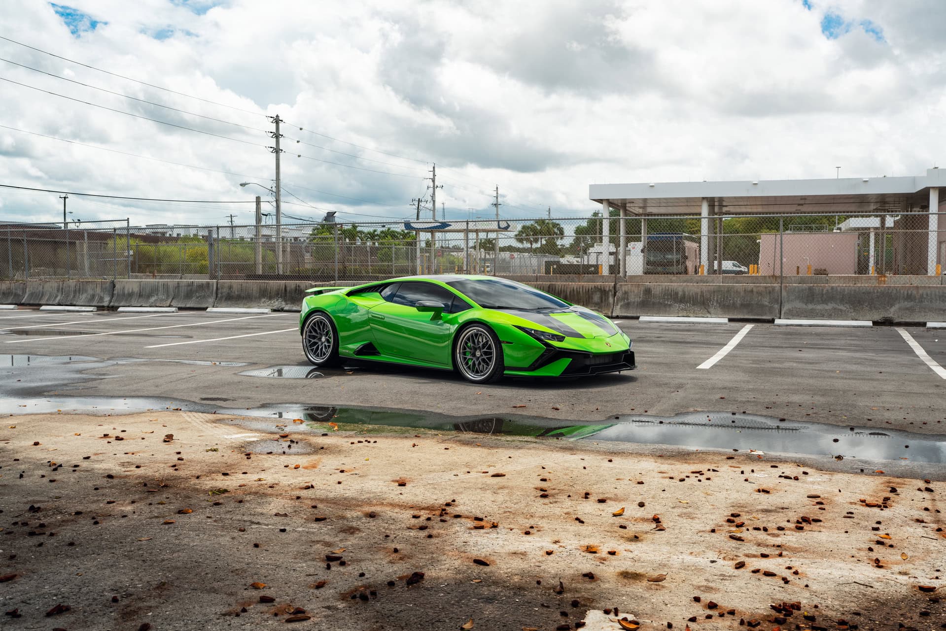 Lamborghini Huracan on HRE 520M