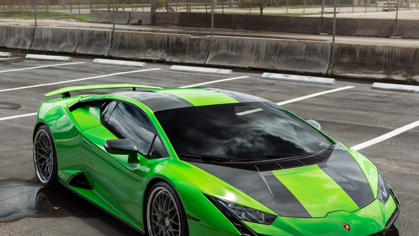 Lamborghini Huracan on HRE 520M