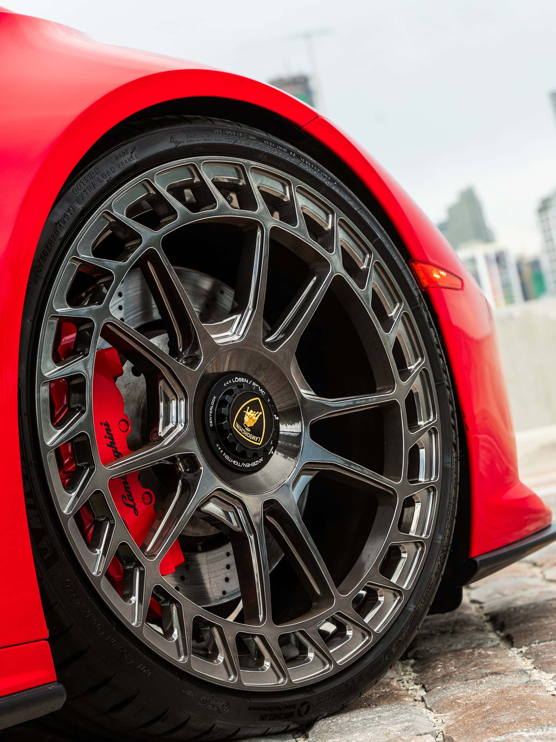 Lamborghini Huracan EVO on Avant Garde Wheels.