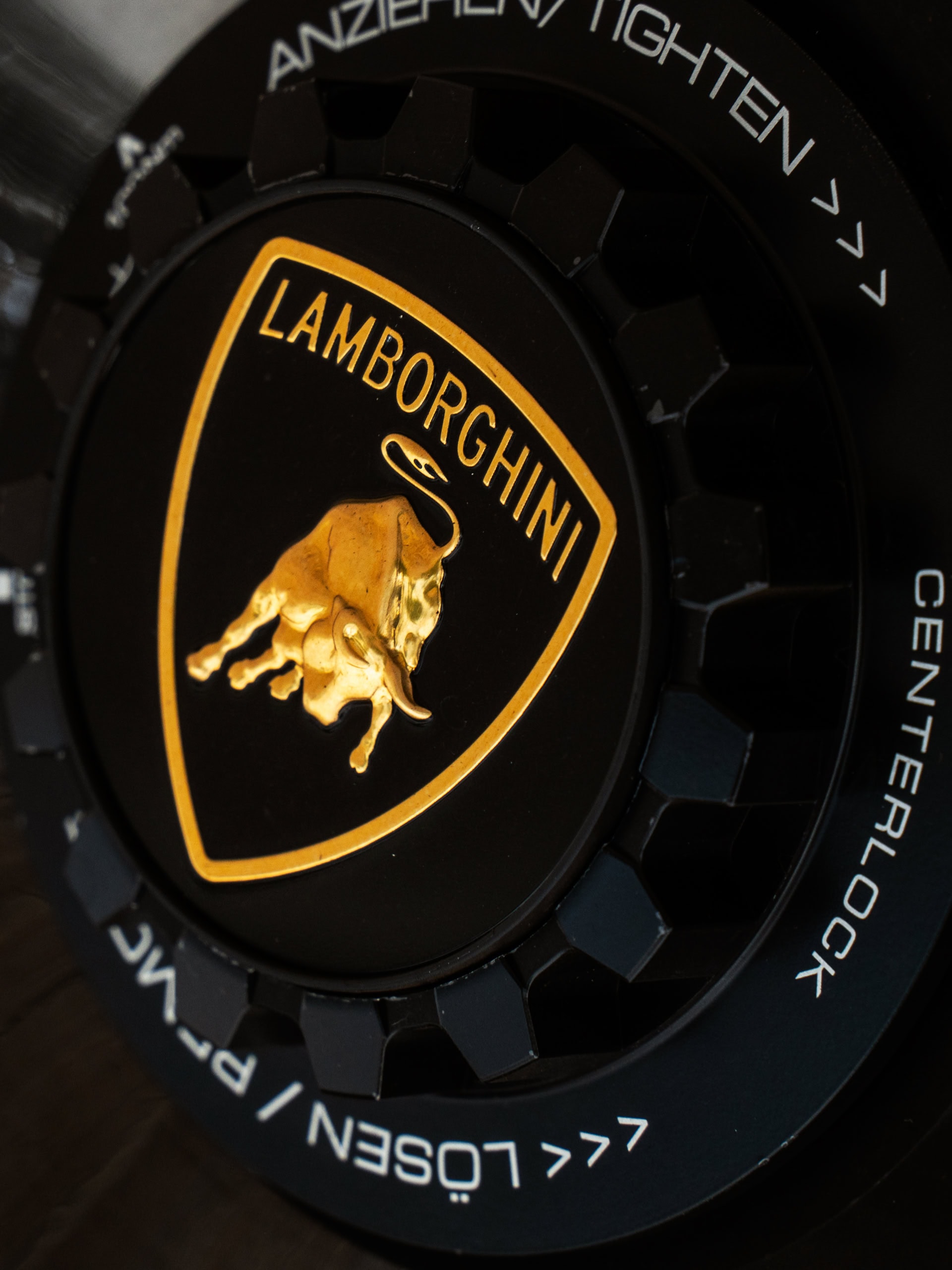 Lamborghini Huracan EVO on Avant Garde Wheels.