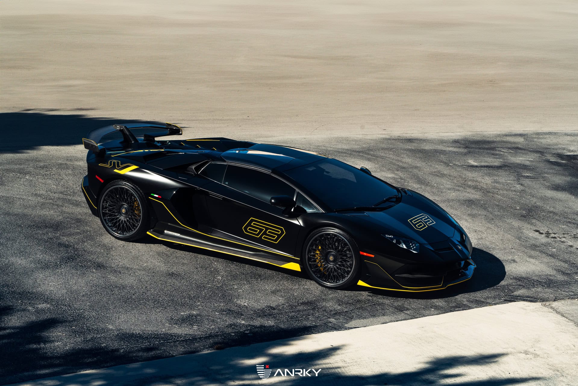 Lamborghini Aventador SVJ – RETROSeries RS7.3