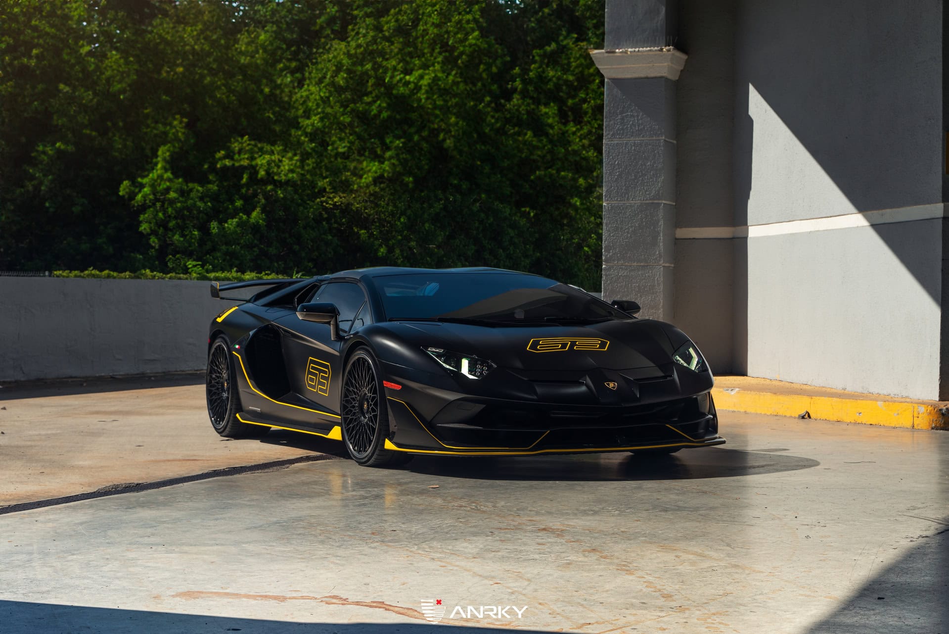 Lamborghini Aventador SVJ – RETROSeries RS7.3