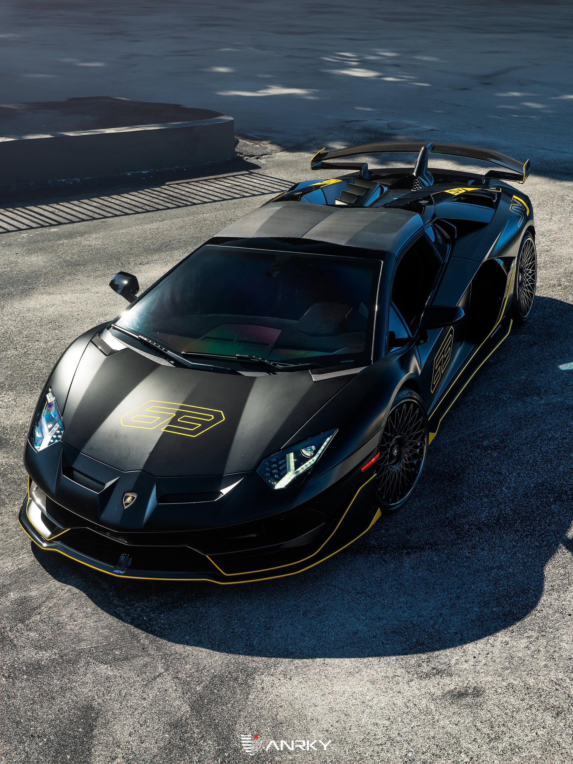 Lamborghini Aventador SVJ – RETROSeries RS7.3