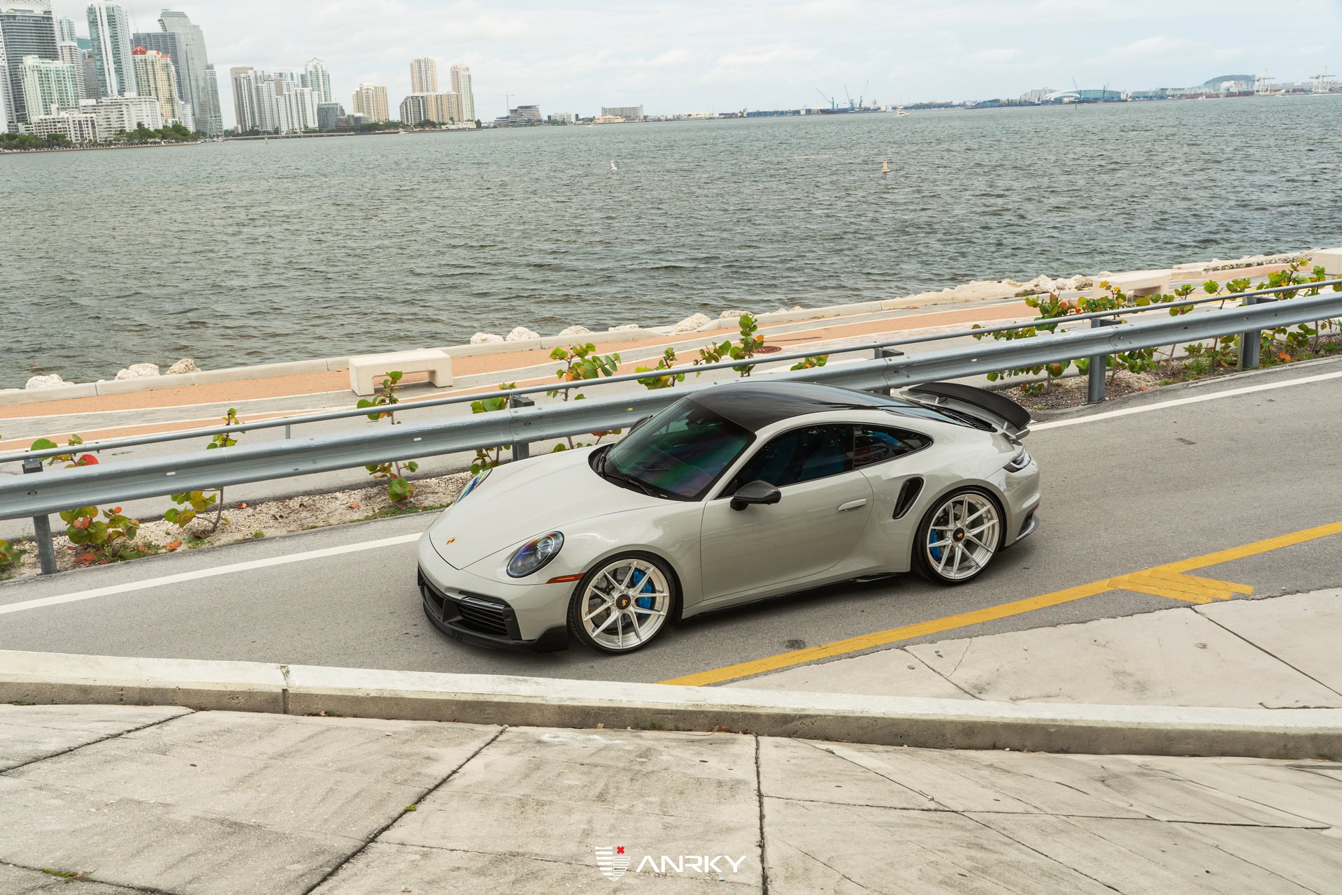 Photo 21 of Porsche 992 Turbo S  | Chalk | on ANRKY XR-201 | Brushed Clear