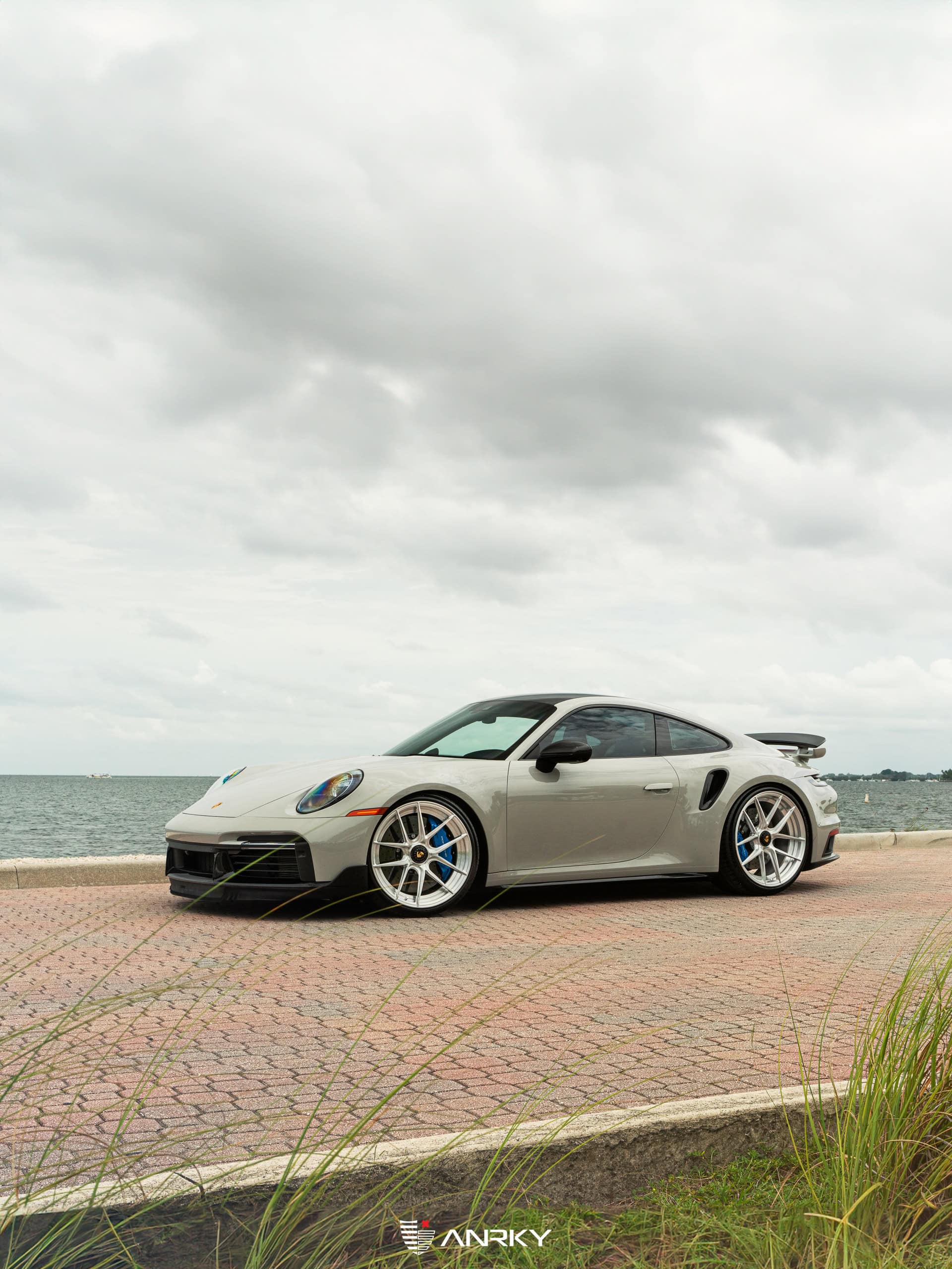 Photo 22 of Porsche 992 Turbo S  | Chalk | on ANRKY XR-201 | Brushed Clear