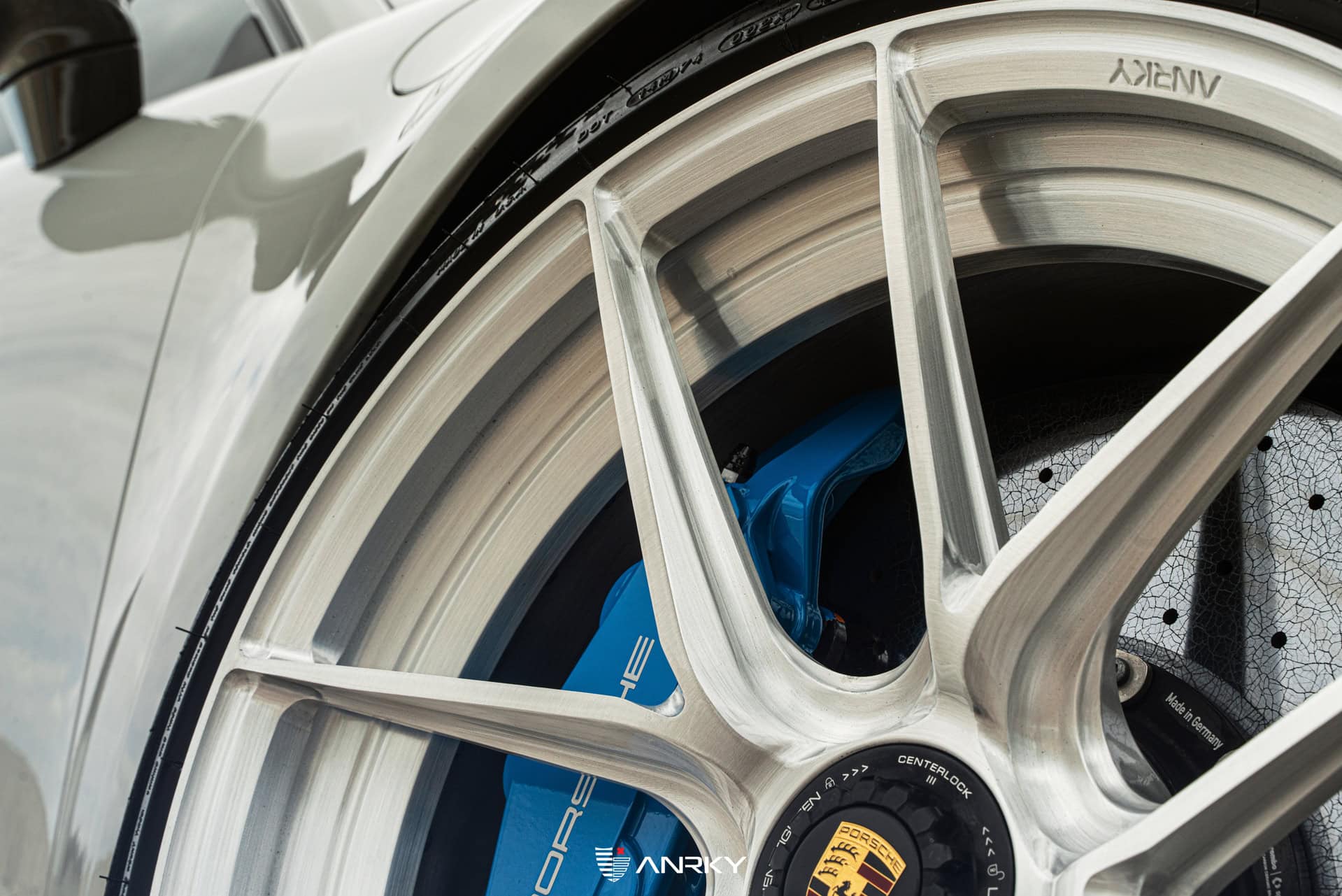 Photo 30 of Porsche 992 Turbo S  | Chalk | on ANRKY XR-201 | Brushed Clear