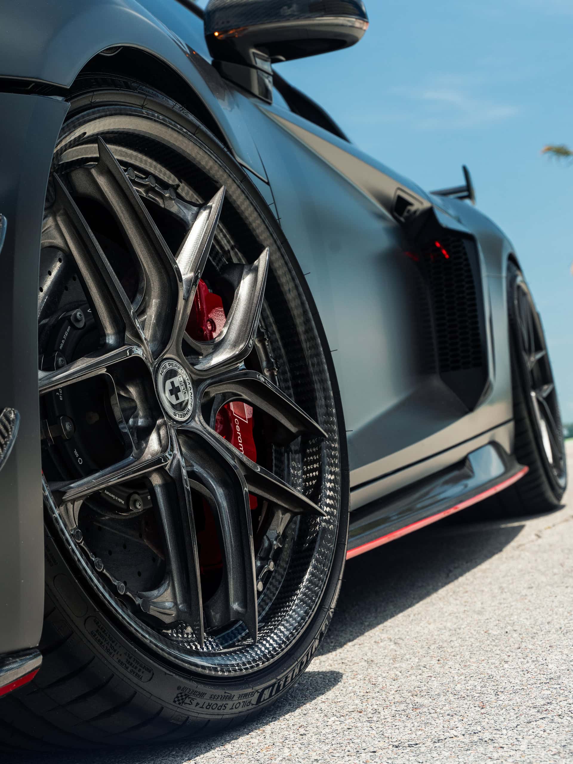 Audi R8 on HRE HX101 Carbon