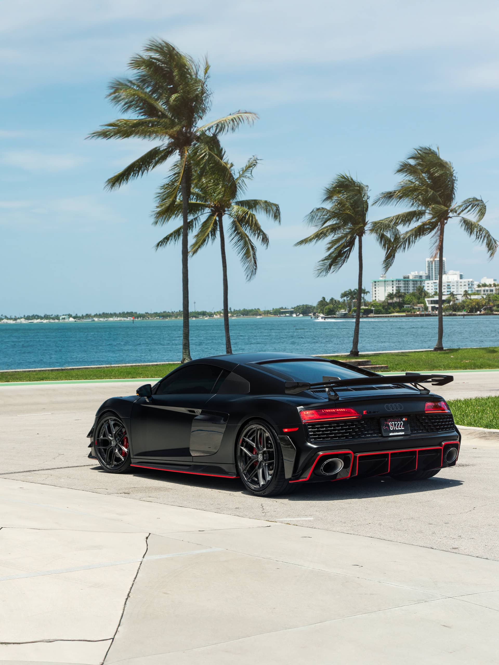 Audi R8 on HRE HX101 Carbon