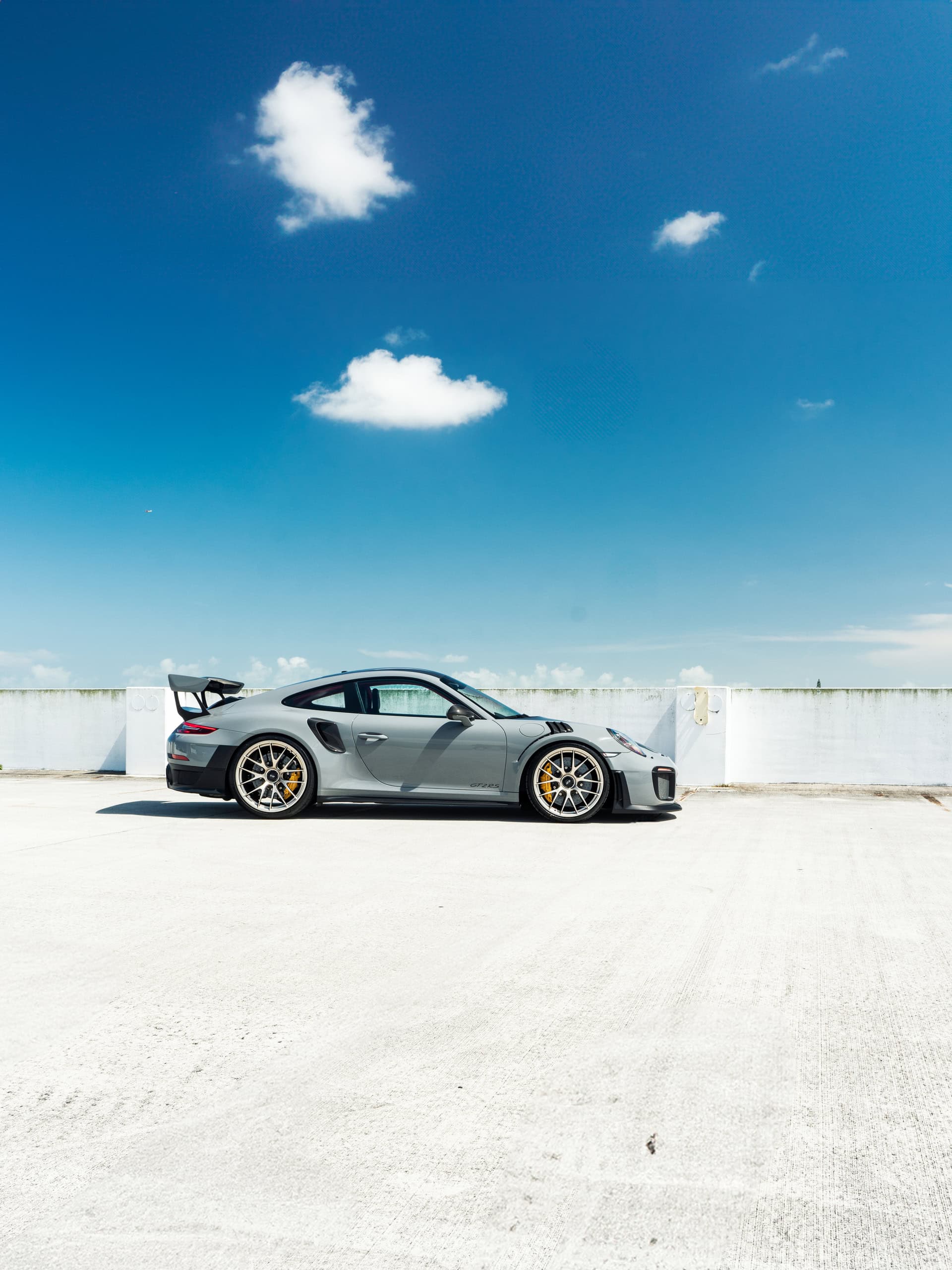 Photo 48 of Porsche 991.2 GT2 RS | Nardo Gray | on IPE MFP-01 Wheels | Satin White Gold