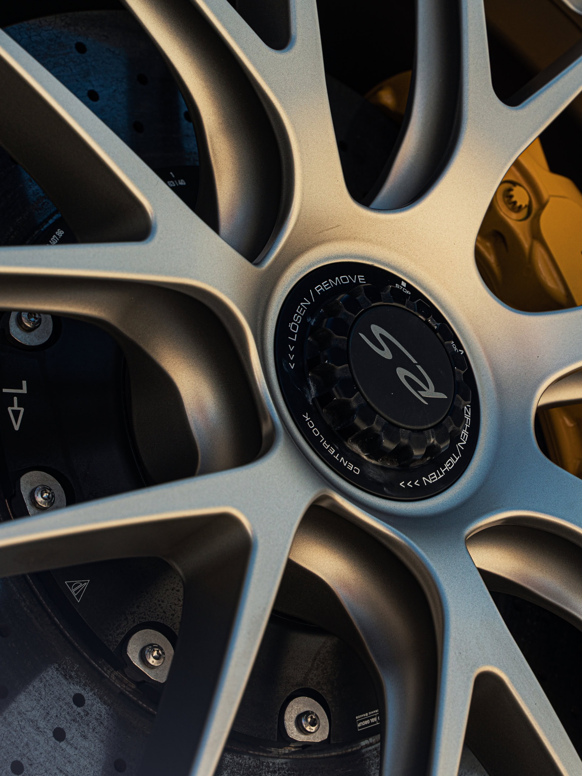 Photo 39 of Porsche 991.2 GT2 RS | Nardo Gray | on IPE MFP-01 Wheels | Satin White Gold