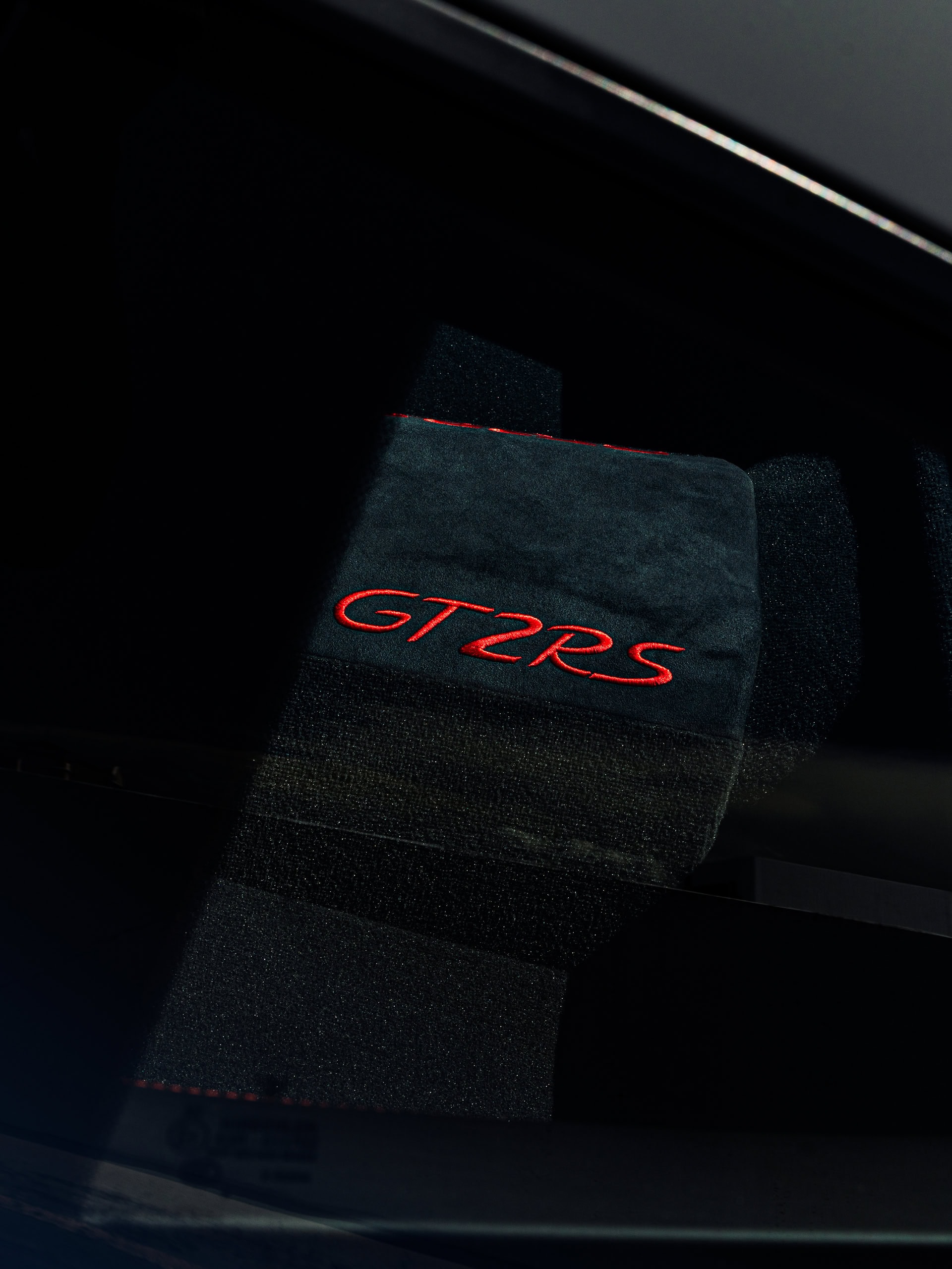 Photo 40 of Porsche 991.2 GT2 RS | Nardo Gray | on IPE MFP-01 Wheels | Satin White Gold