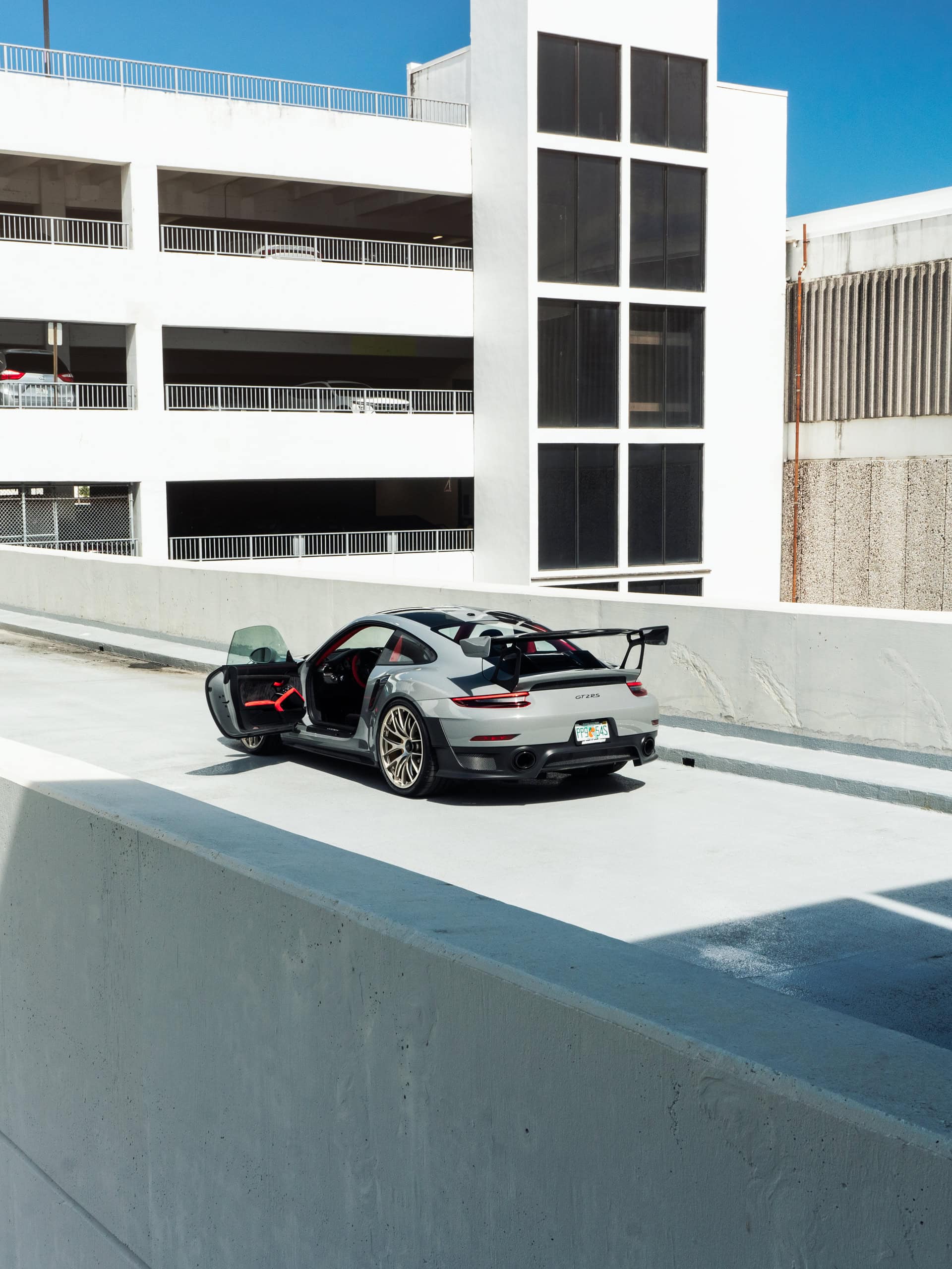Photo 27 of Porsche 991.2 GT2 RS | Nardo Gray | on IPE MFP-01 Wheels | Satin White Gold