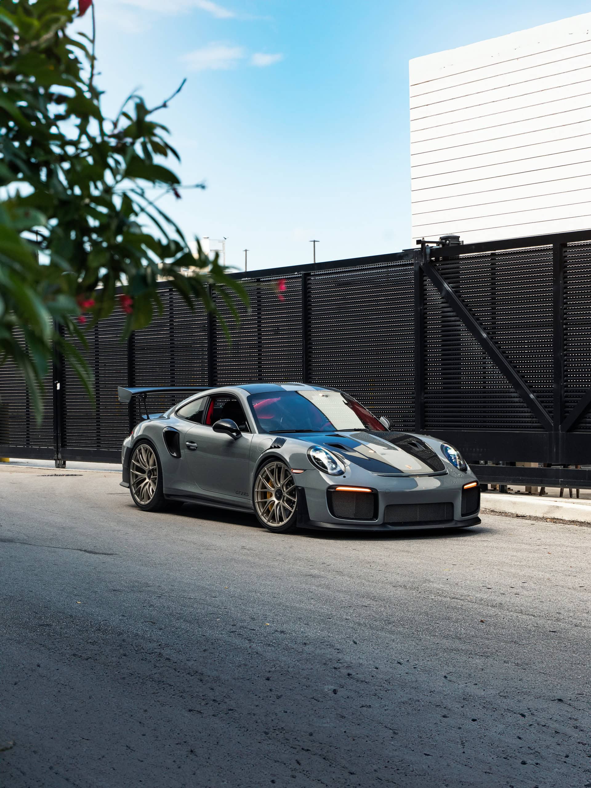 Photo 34 of Porsche 991.2 GT2 RS | Nardo Gray | on IPE MFP-01 Wheels | Satin White Gold