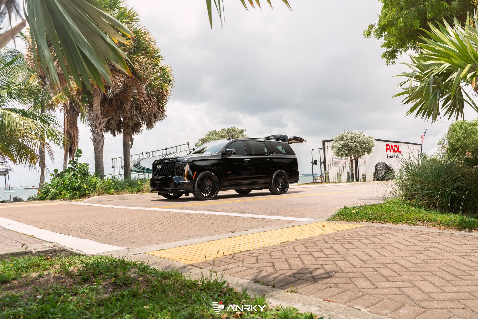 Photo 25 of Cadillac Escalade V | ANRKY RS7.1 | Gloss Black