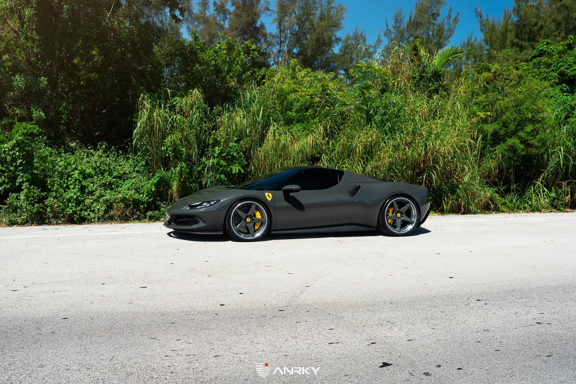 Ferrari 296 GTS on ANRKY RS5.3