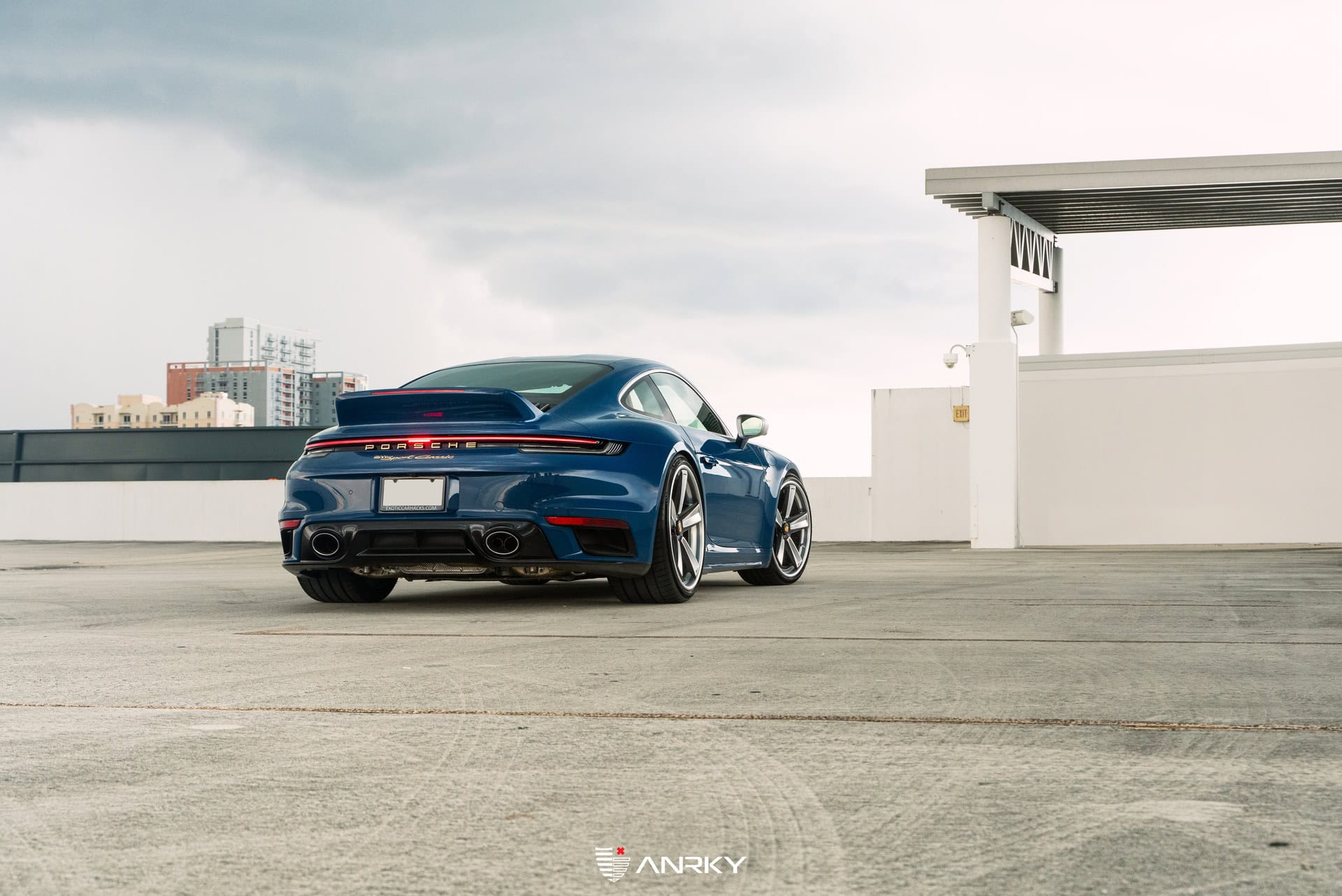 Porsche 992 Sport Classic – RETROSeries FU-5
