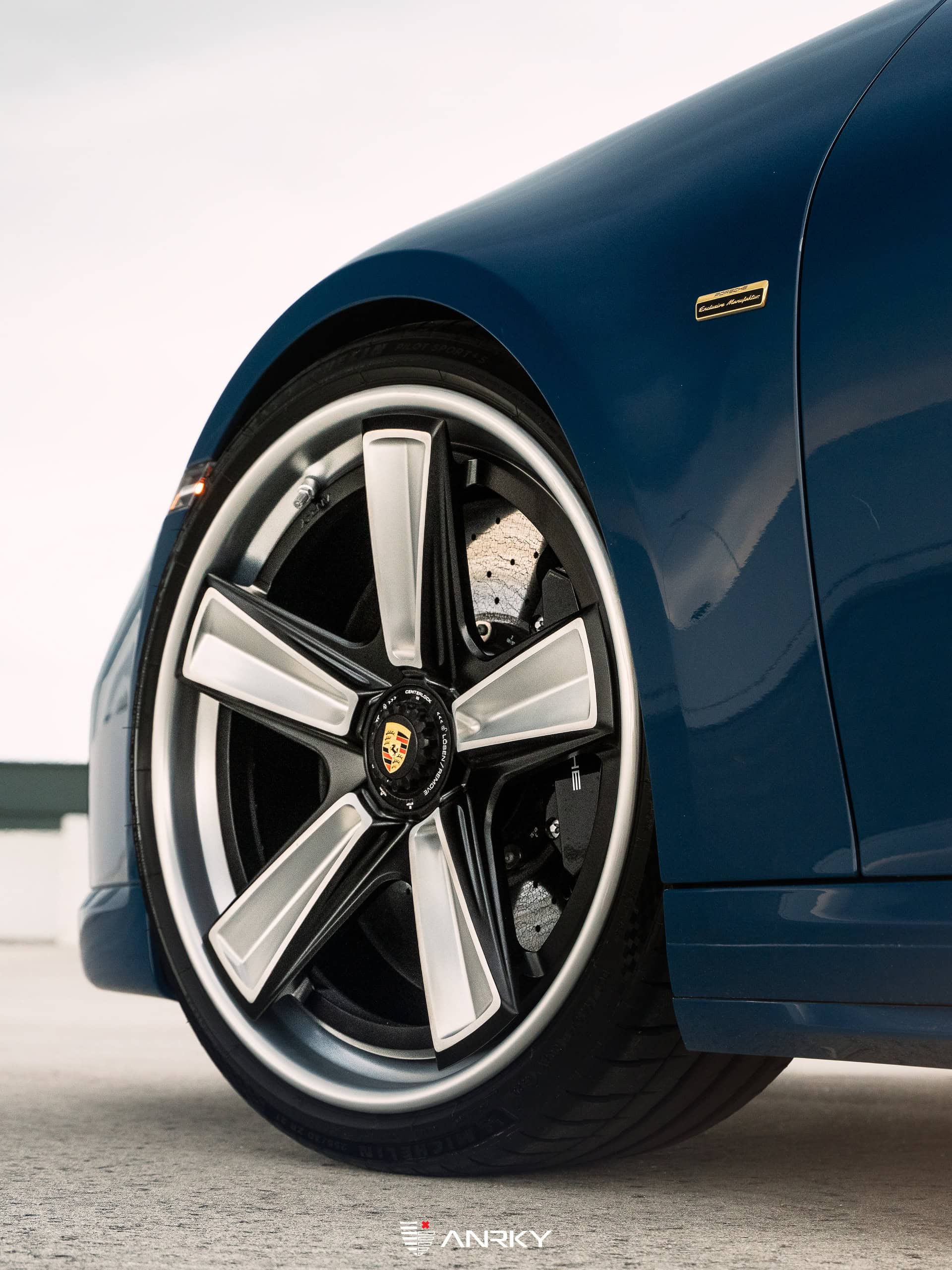 Porsche 992 Sport Classic – RETROSeries FU-5