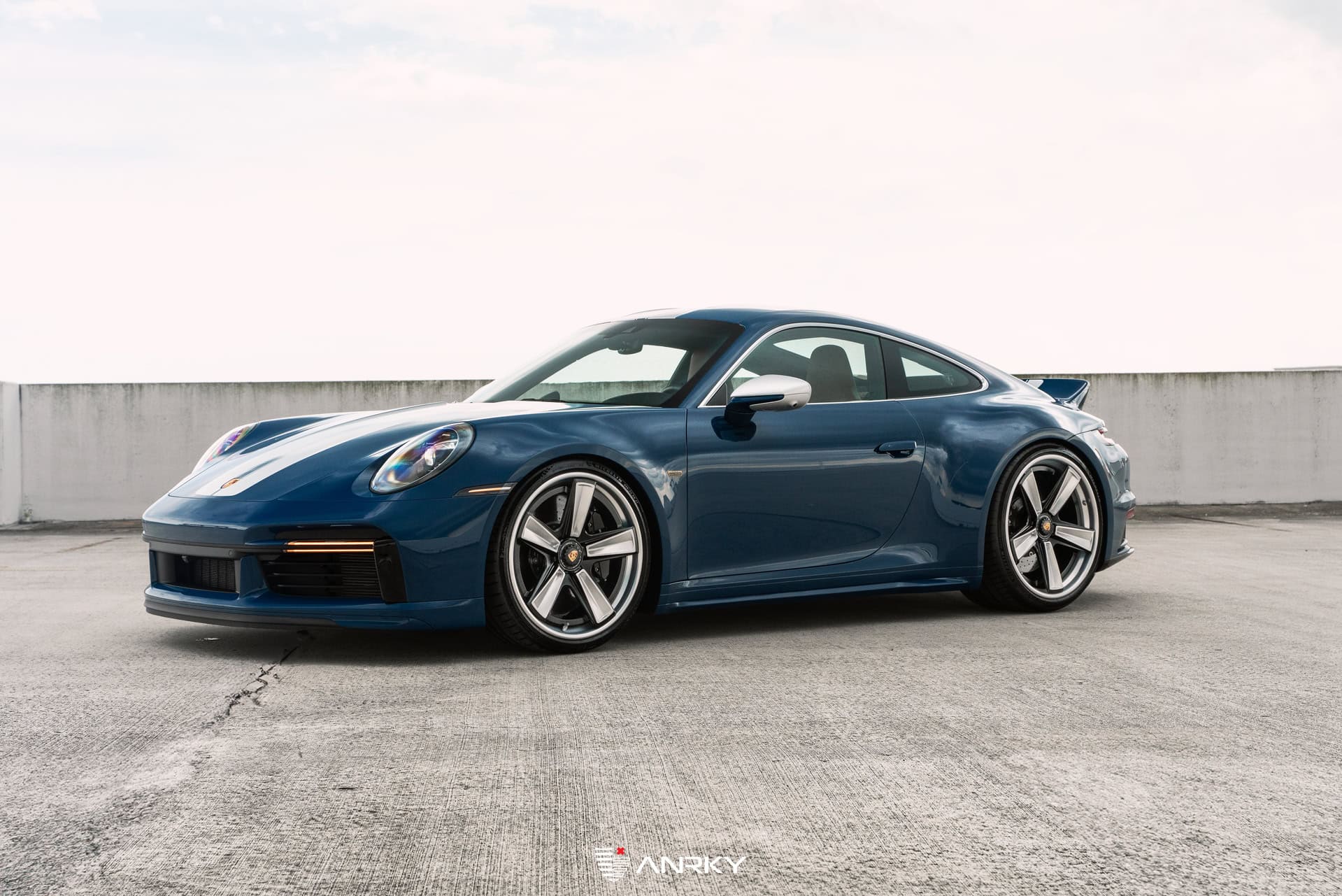 Porsche 992 Sport Classic – RETROSeries FU-5