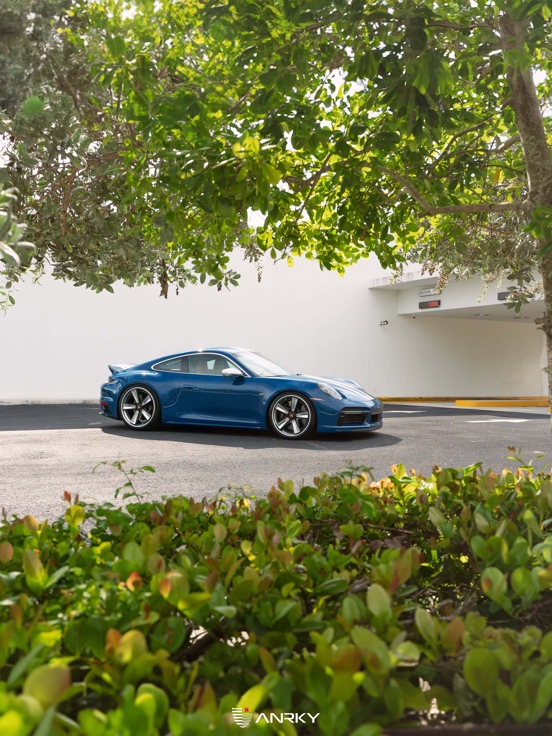 Porsche 992 Sport Classic – RETROSeries FU-5