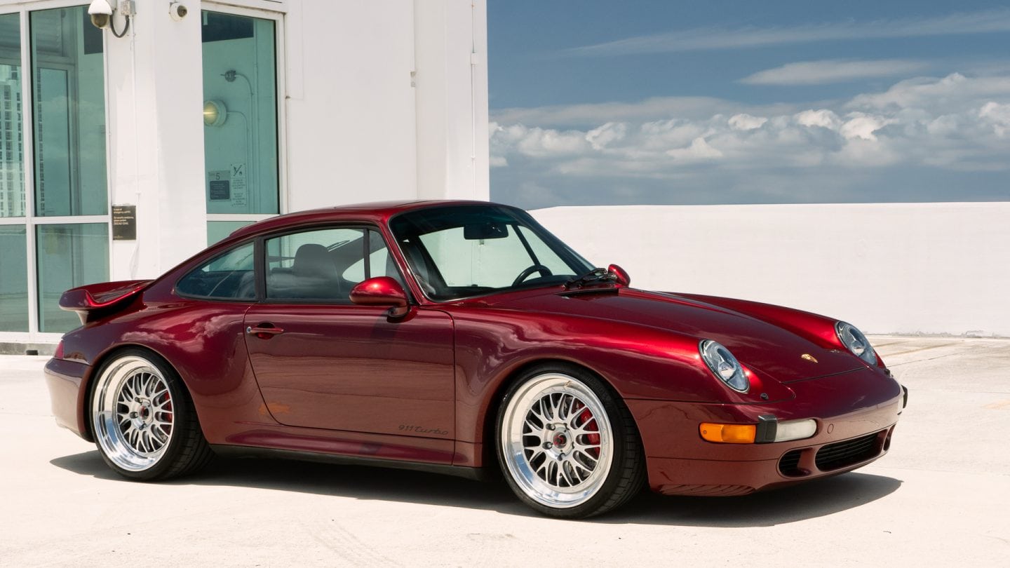 Porsche 993 Turbo on BBS E89