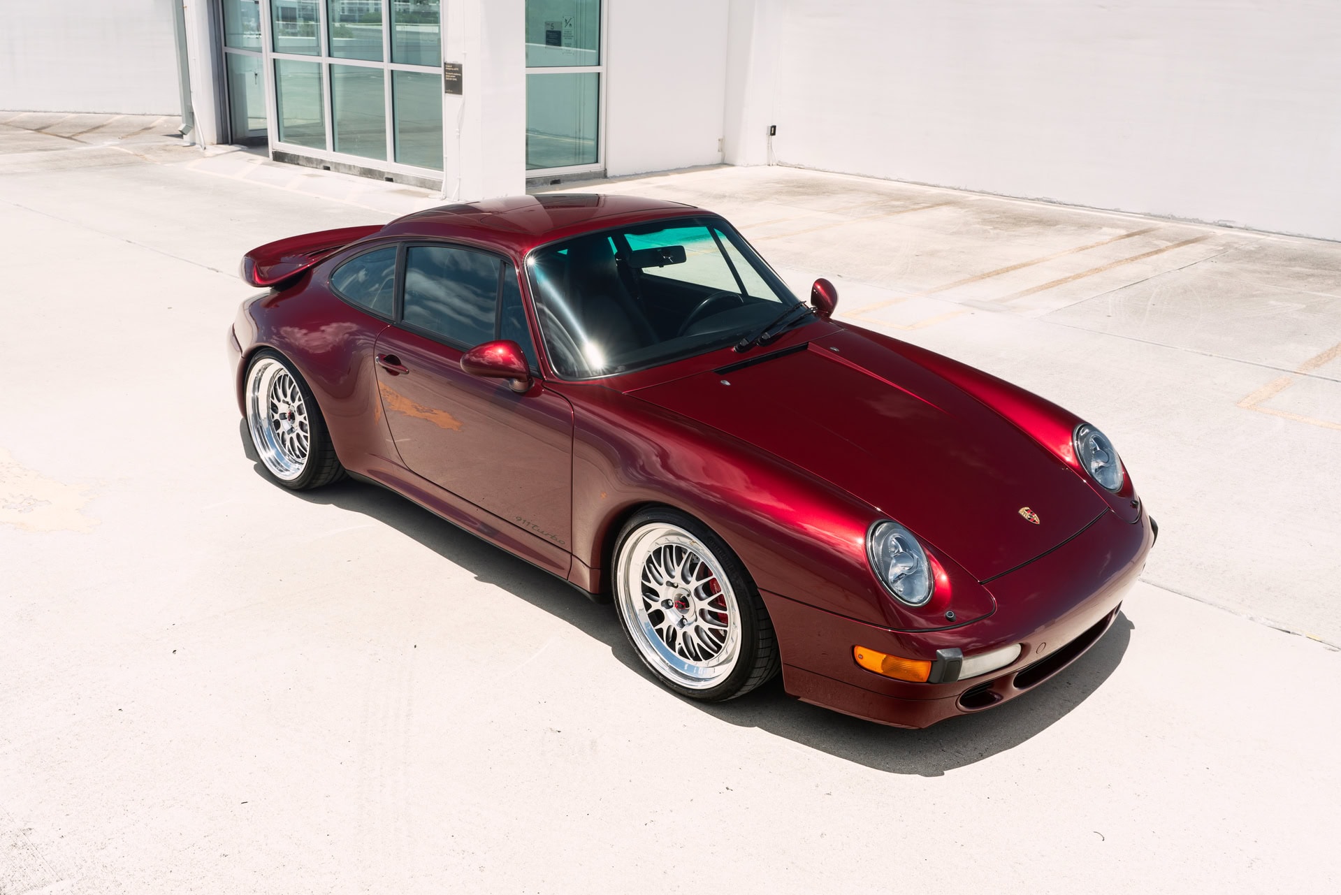 Porsche 993 Turbo on BBS E89