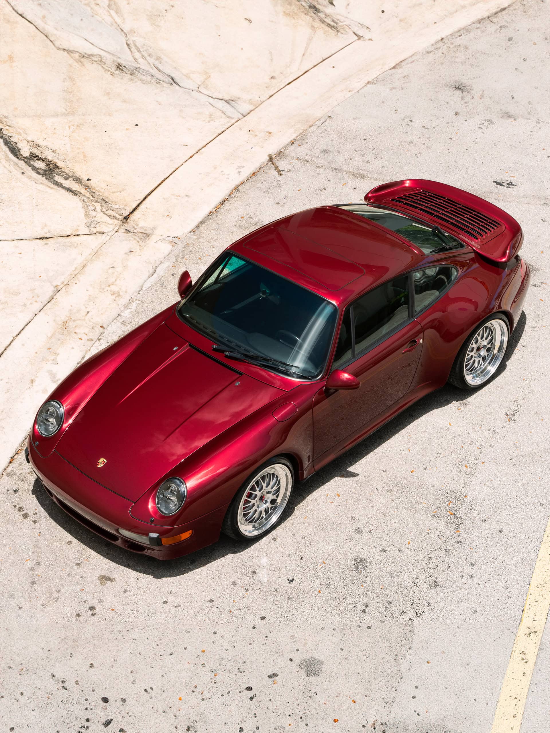Porsche 993 Turbo on BBS E89