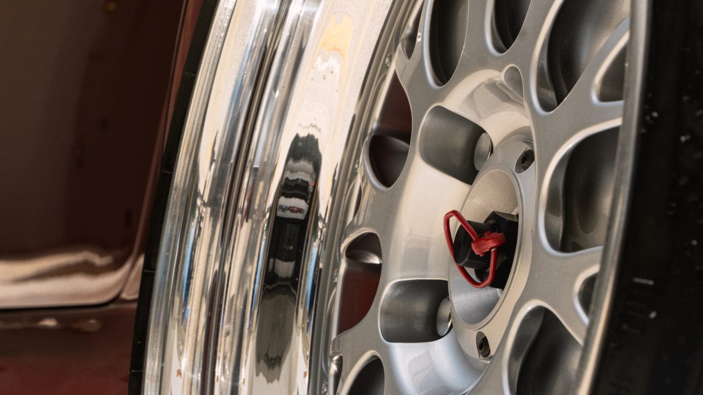 Porsche 993 Turbo on BBS E89