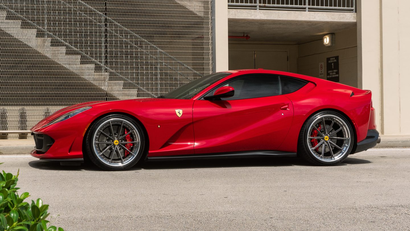 Ferrari 812 Superfast – *NEW* XR|Series XR-318