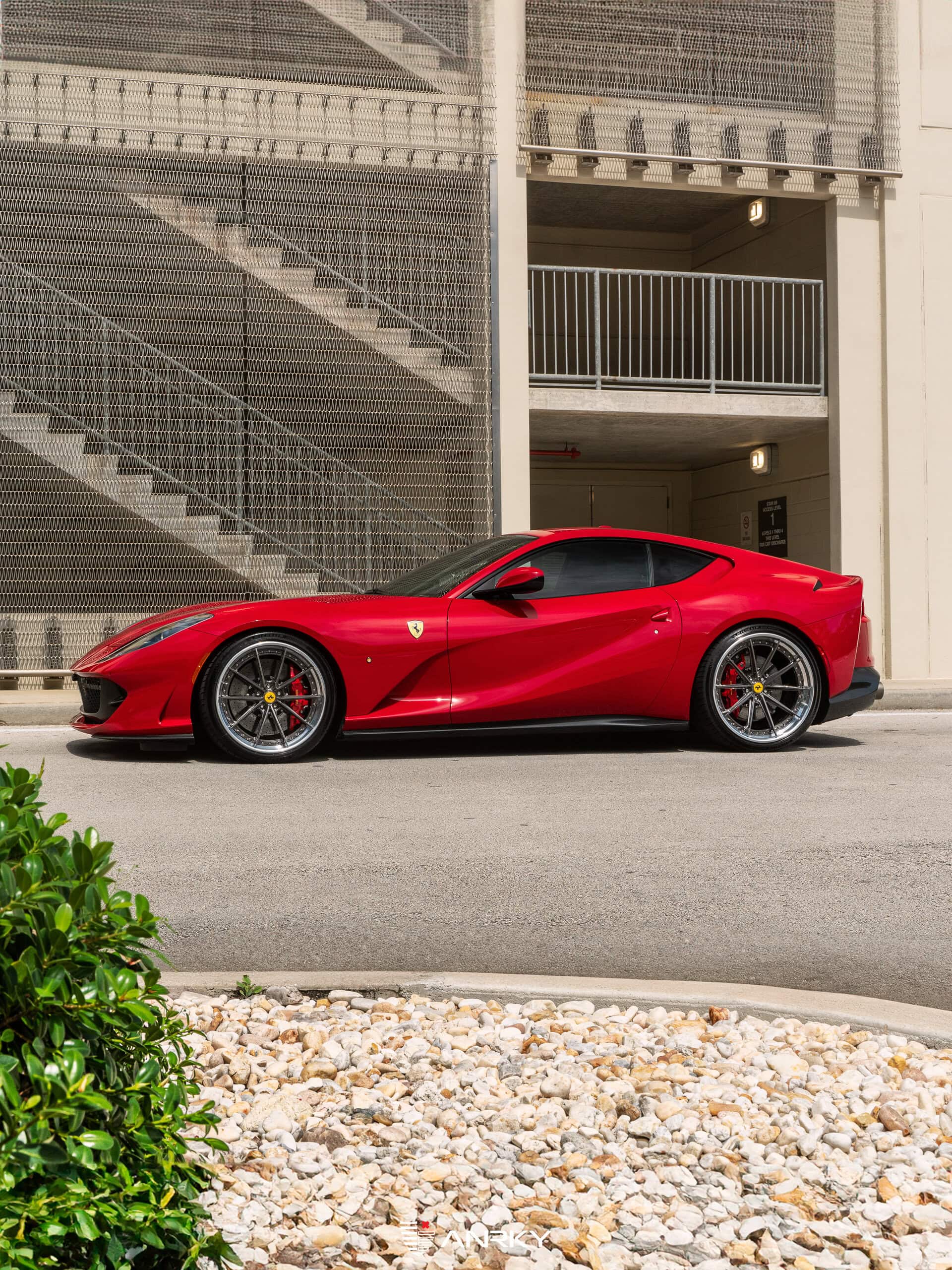 Ferrari 812 Superfast – *NEW* XR|Series XR-318