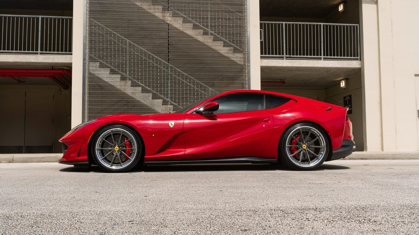 Ferrari 812 Superfast – *NEW* XR|Series XR-318