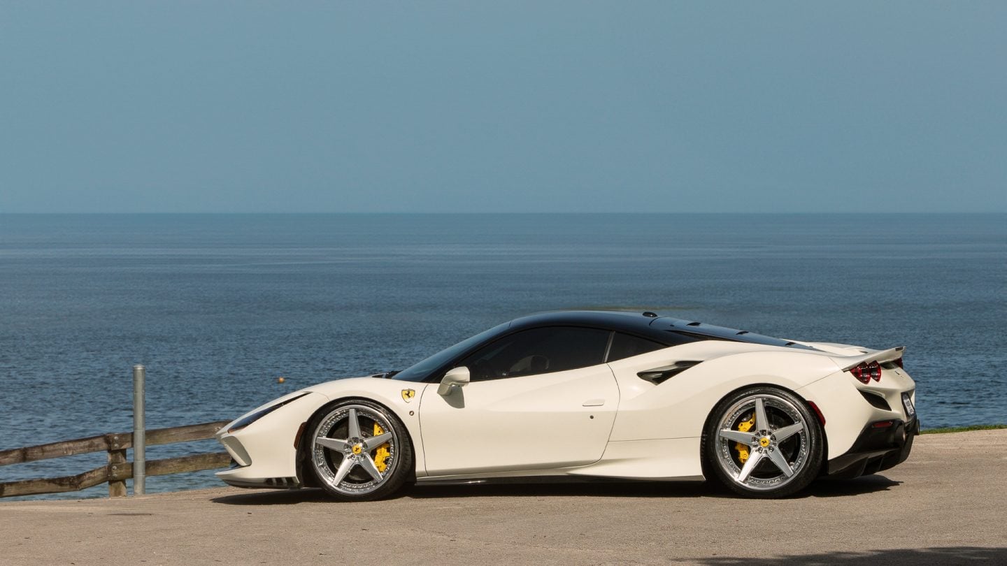 Ferrari F8 Tributo – RETROSeries RS5.3