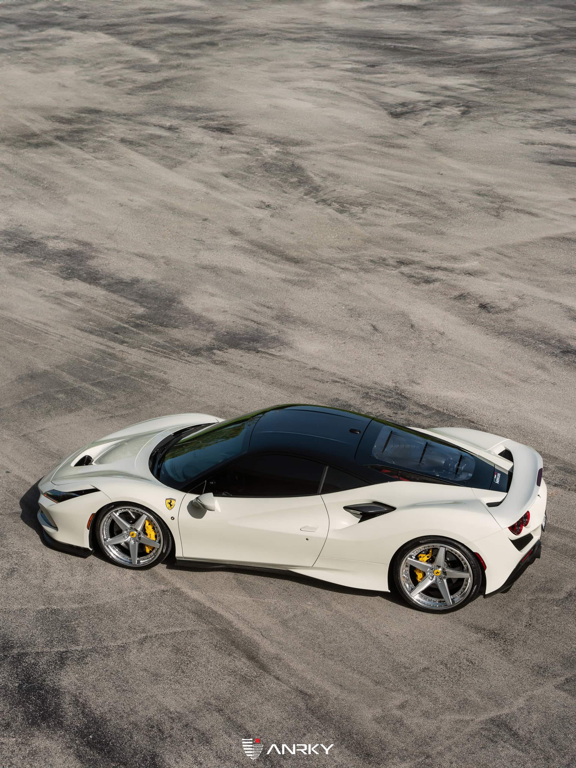 Ferrari F8 Tributo – RETROSeries RS5.3