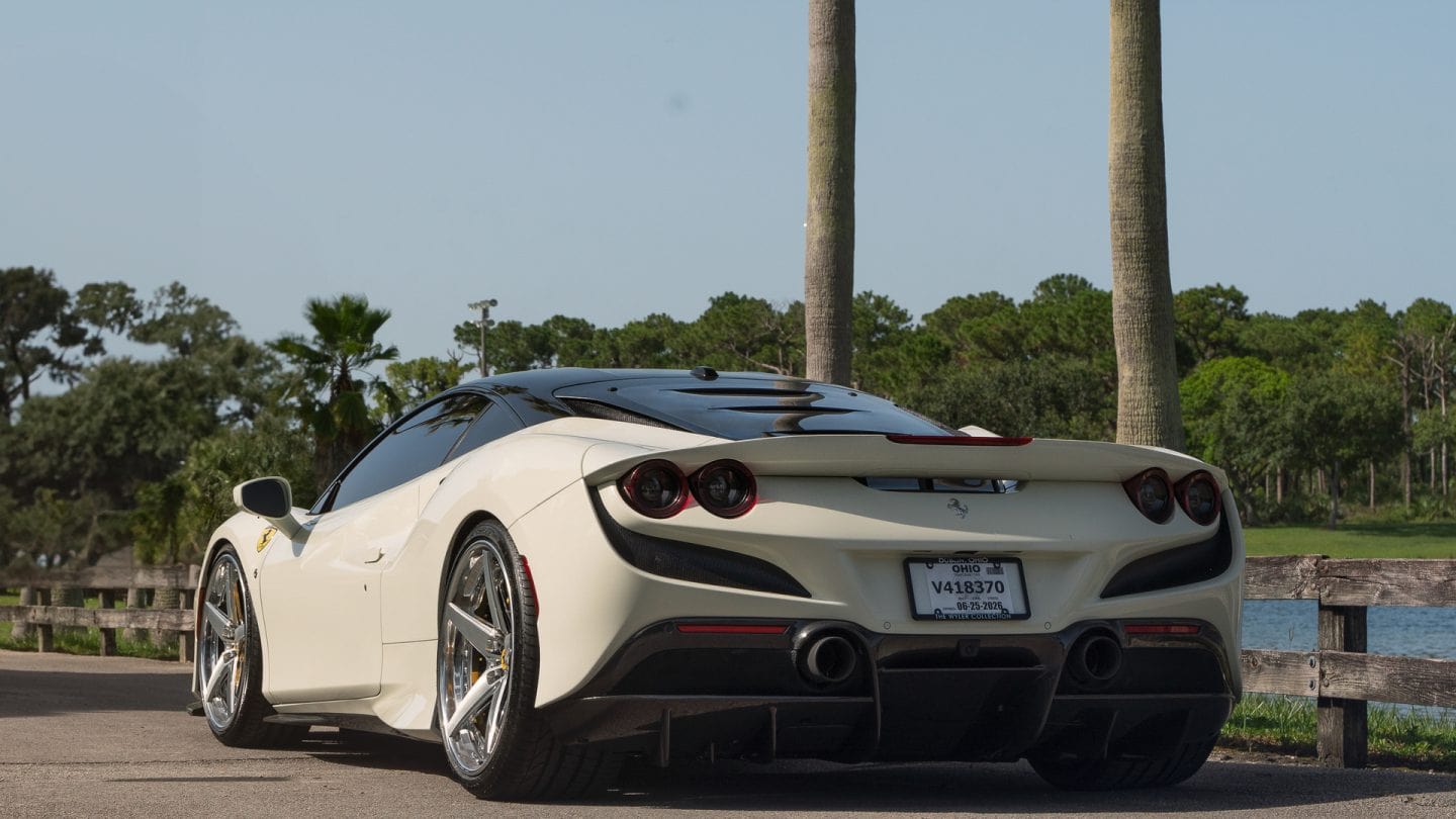 Ferrari F8 Tributo – RETROSeries RS5.3