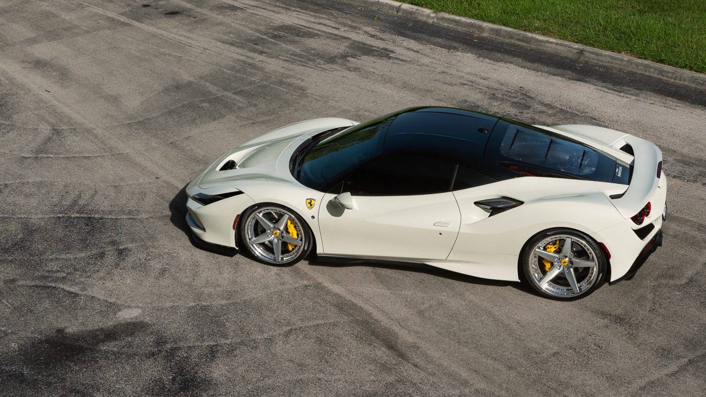 Ferrari F8 Tributo – RETROSeries RS5.3
