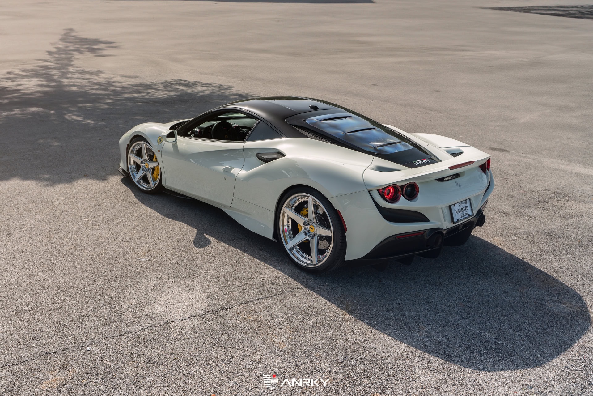 Ferrari F8 Tributo – RETROSeries RS5.3